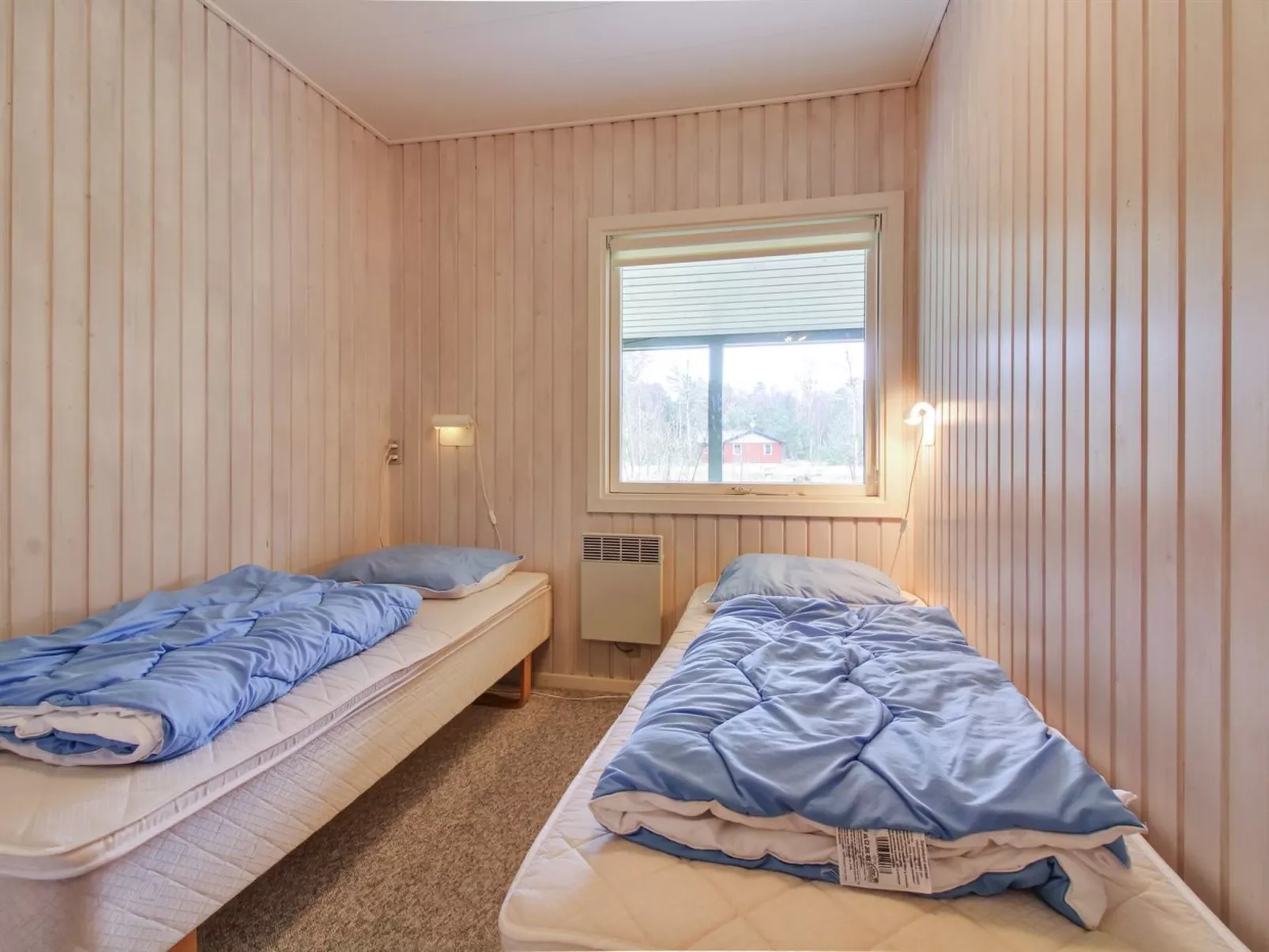 "Øthger" - 300m from the sea-Inside
