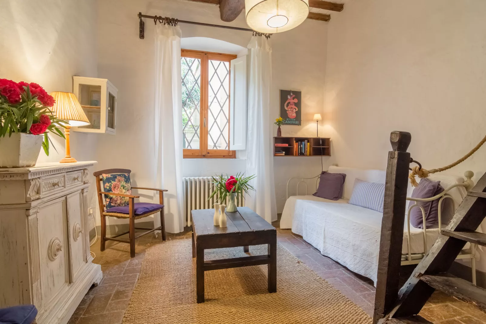 Casa La Ruota-Living room