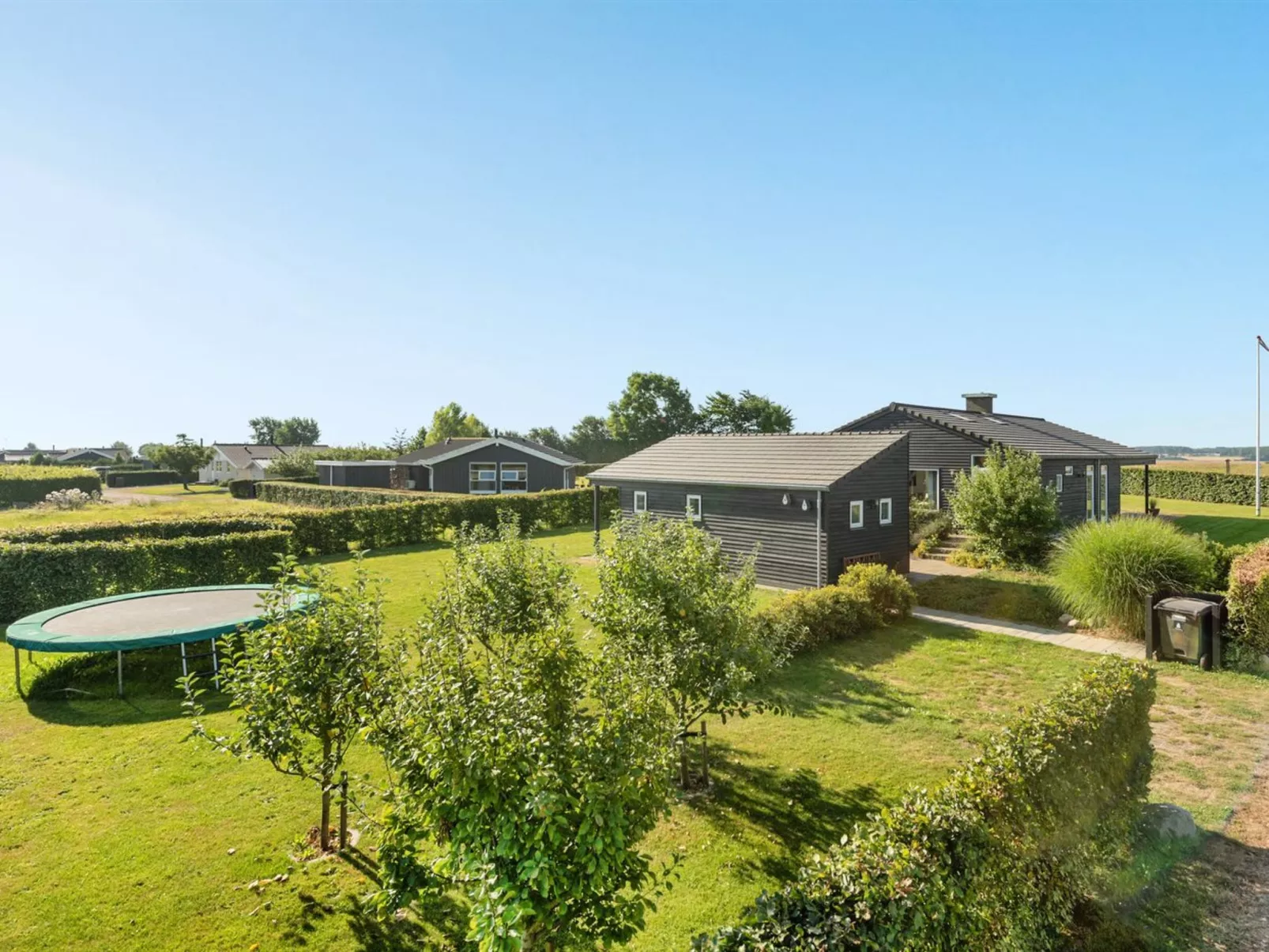 "Myrte" - 500m from the sea-Outside
