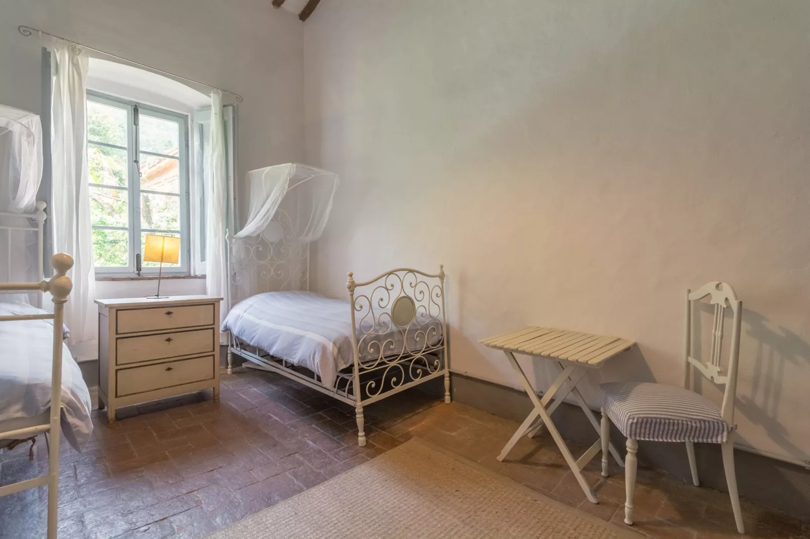 Casa La Ruota-Bedroom
