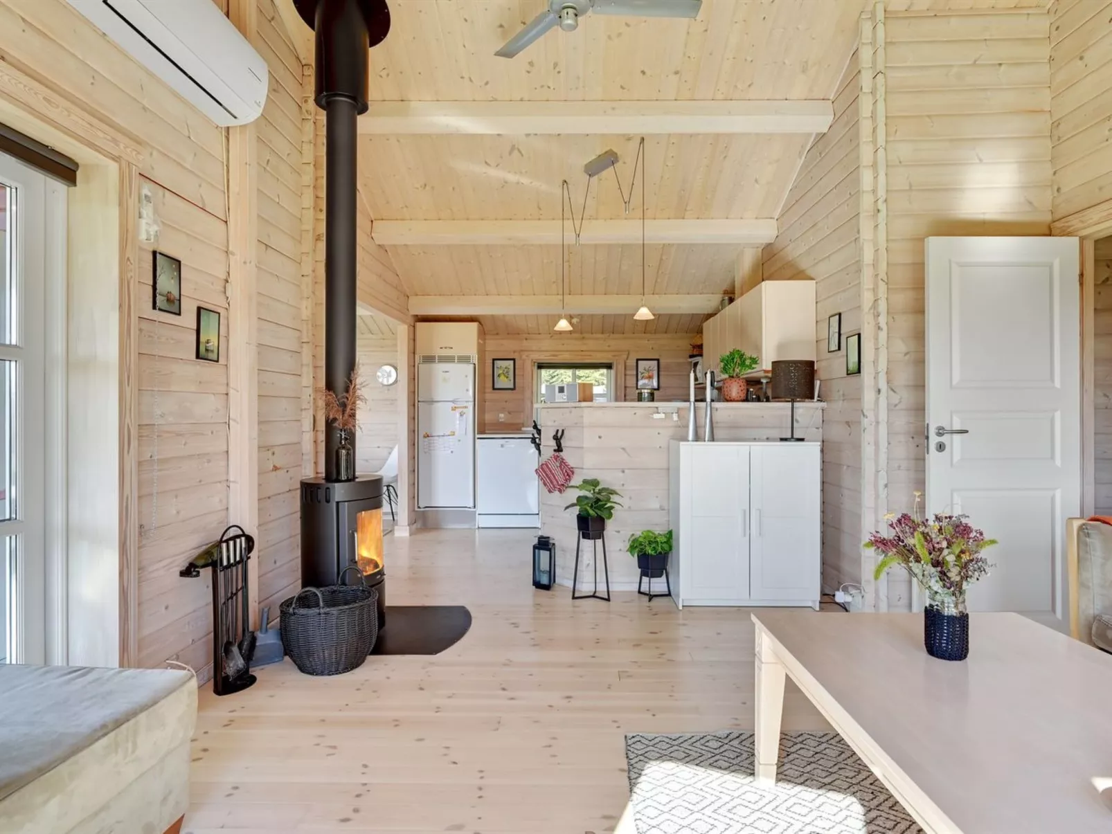 "Anneli" - 600m from the sea-Inside