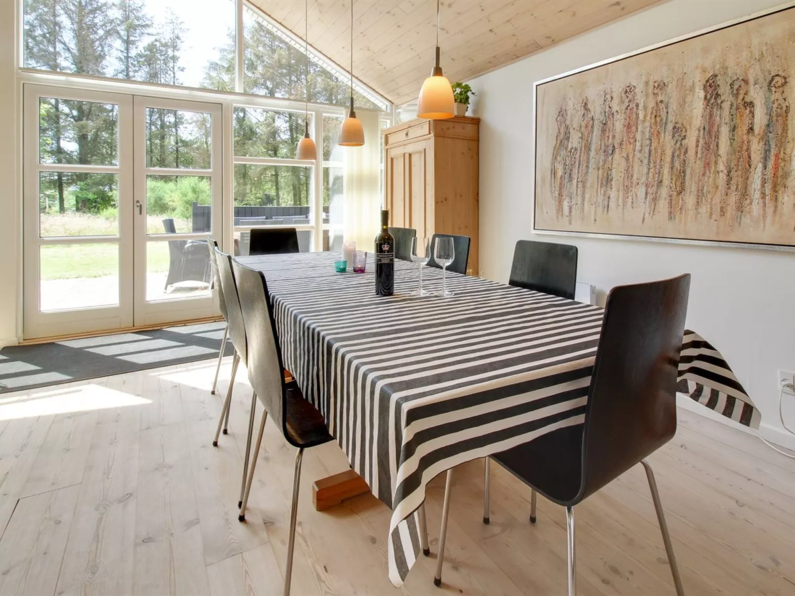 "Ørwendil" - 2km from the sea-Drinnen