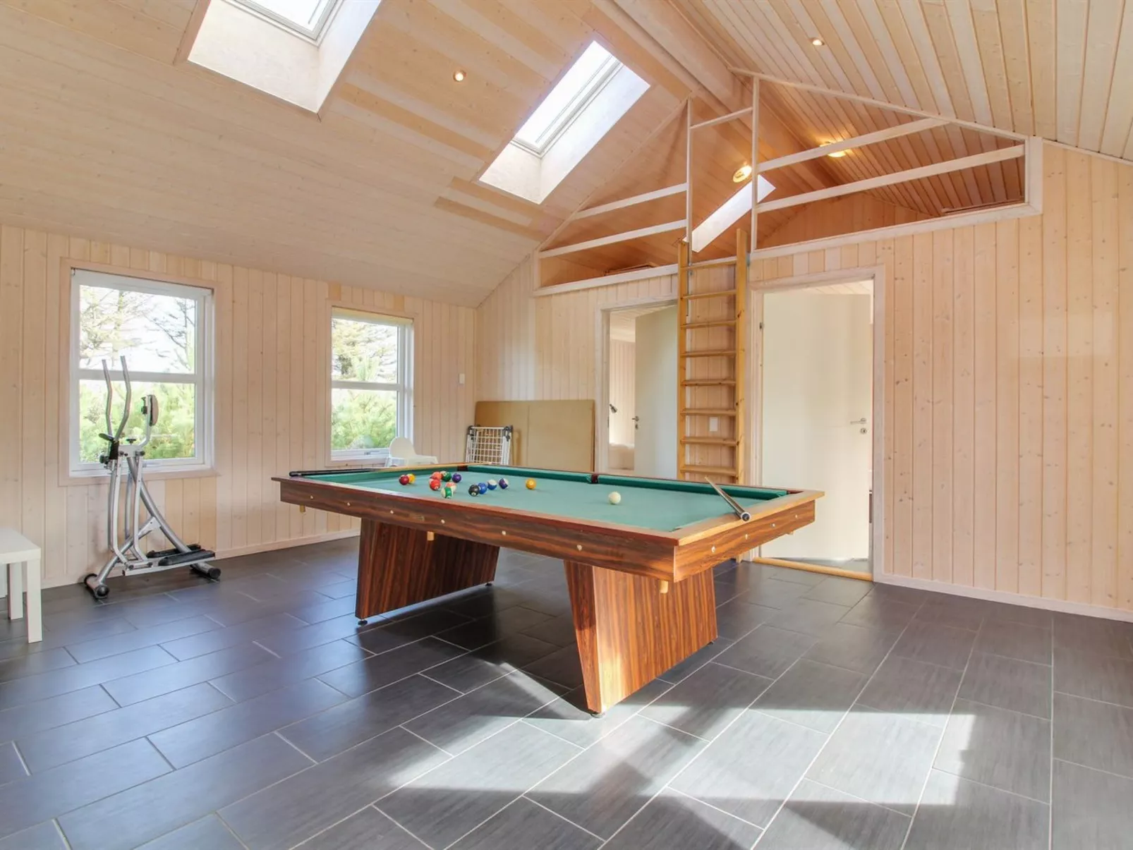 "Naida" - 850m from the sea-Inside