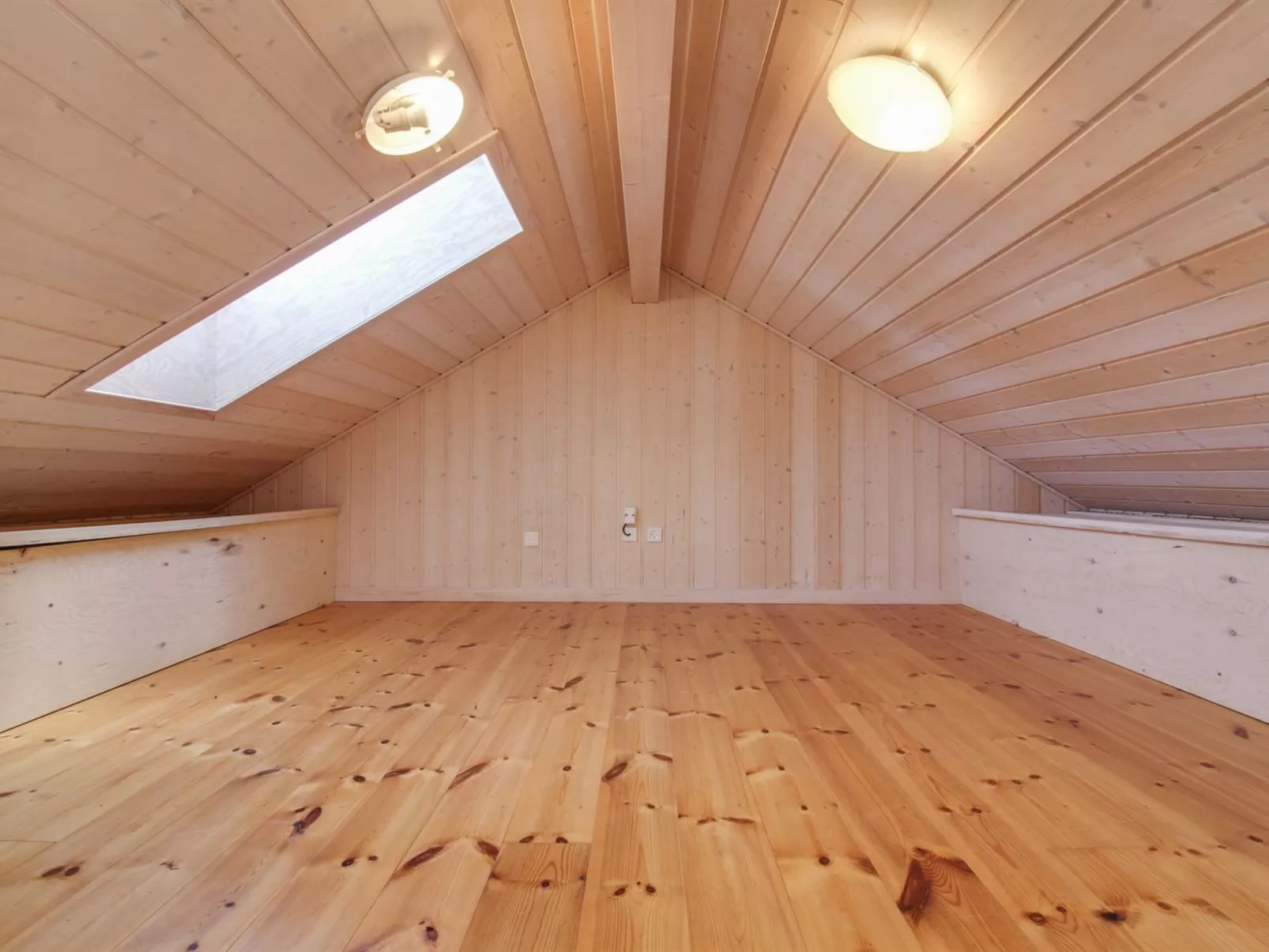 "Naida" - 850m from the sea-Inside