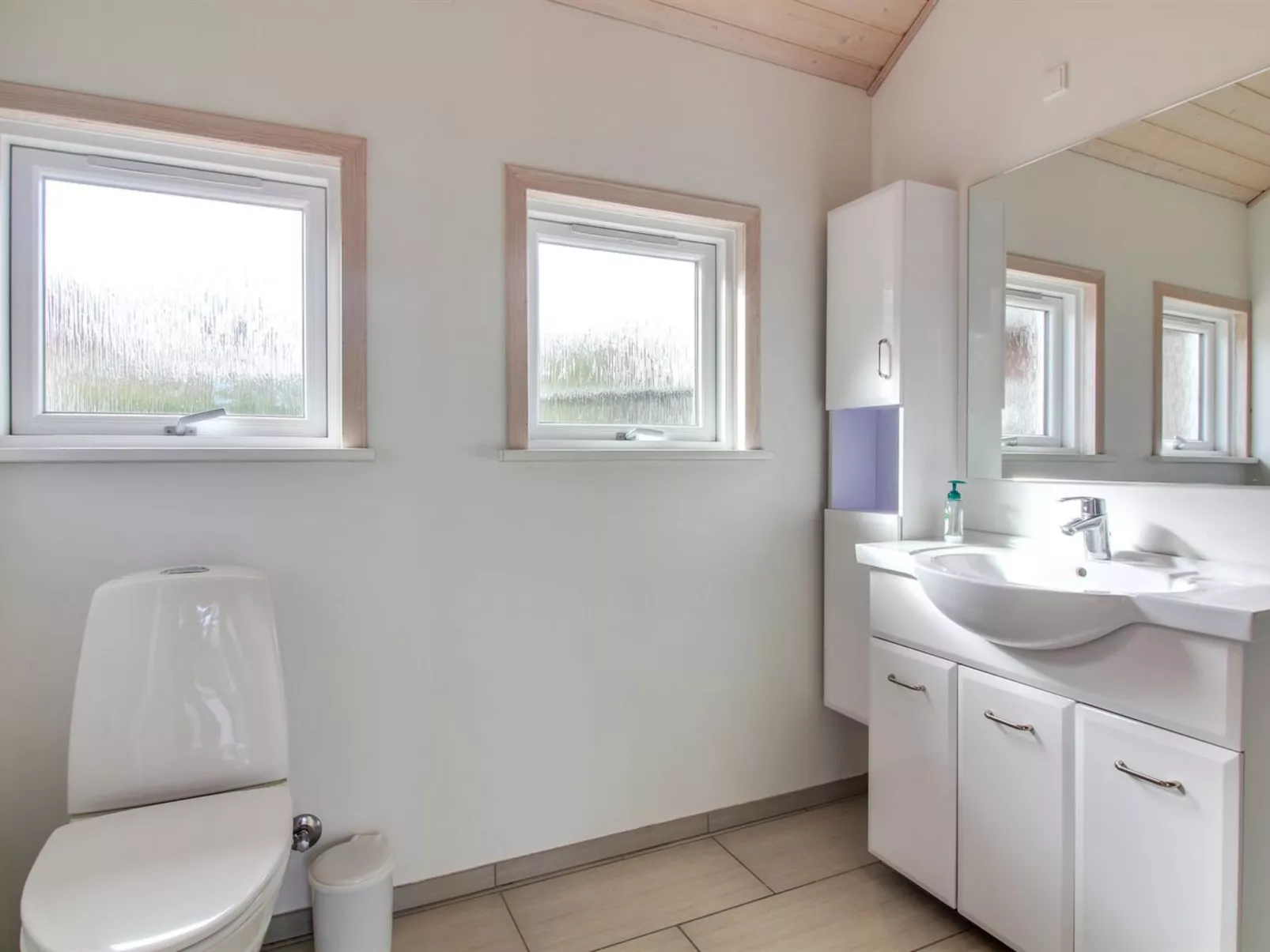 "Naida" - 850m from the sea-Inside