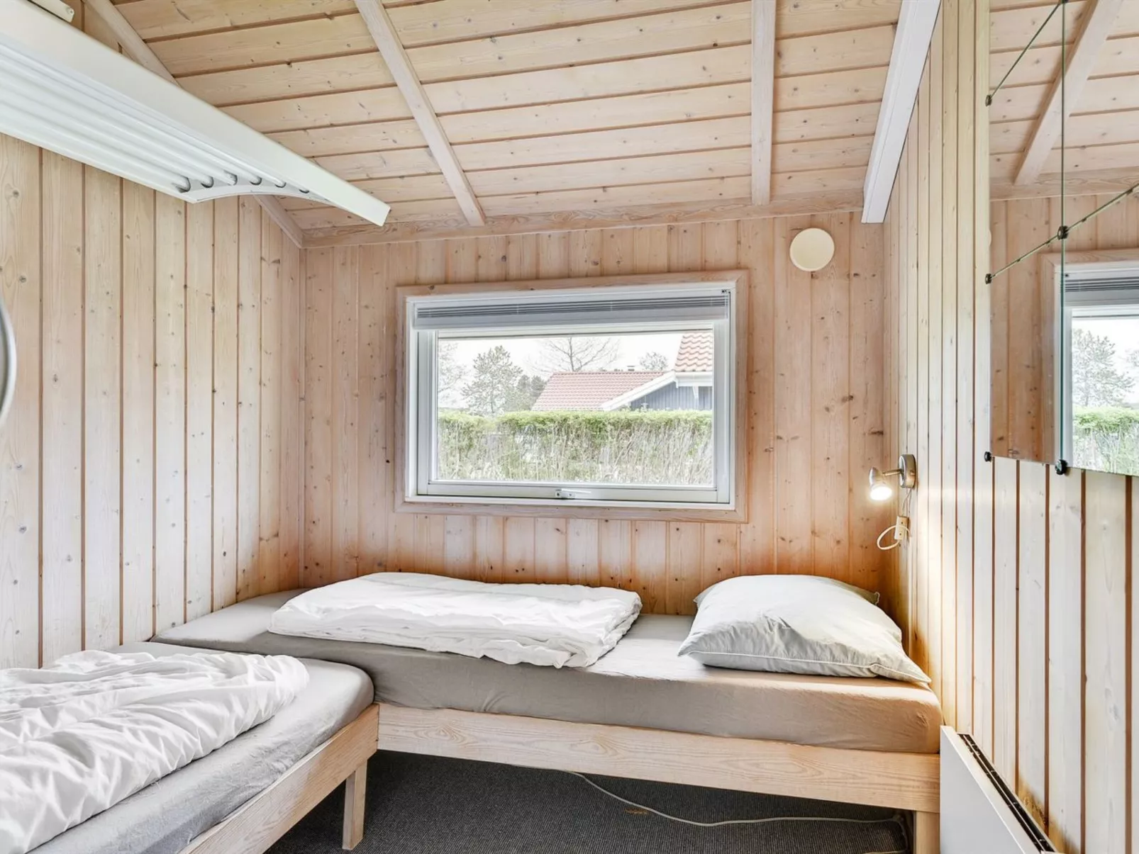 "Tore" - 200m from the sea-Inside