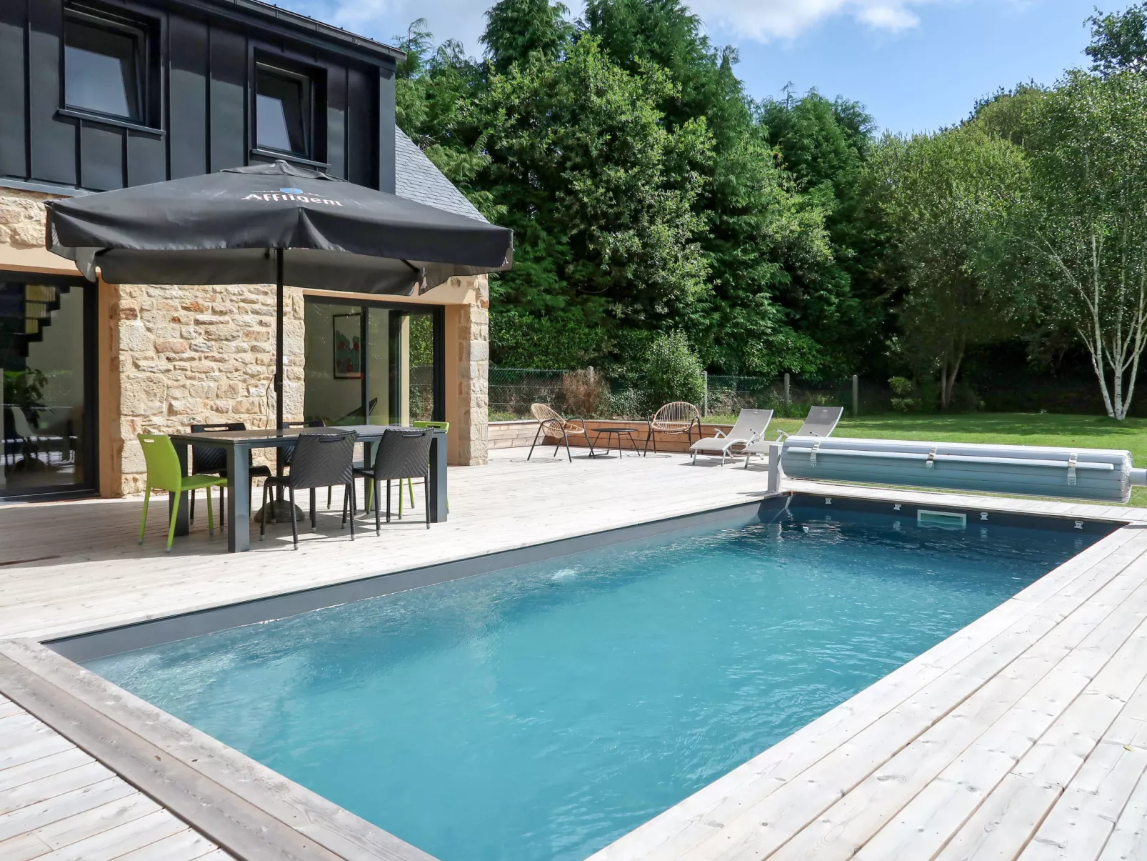 Breizh Riviera-Outside