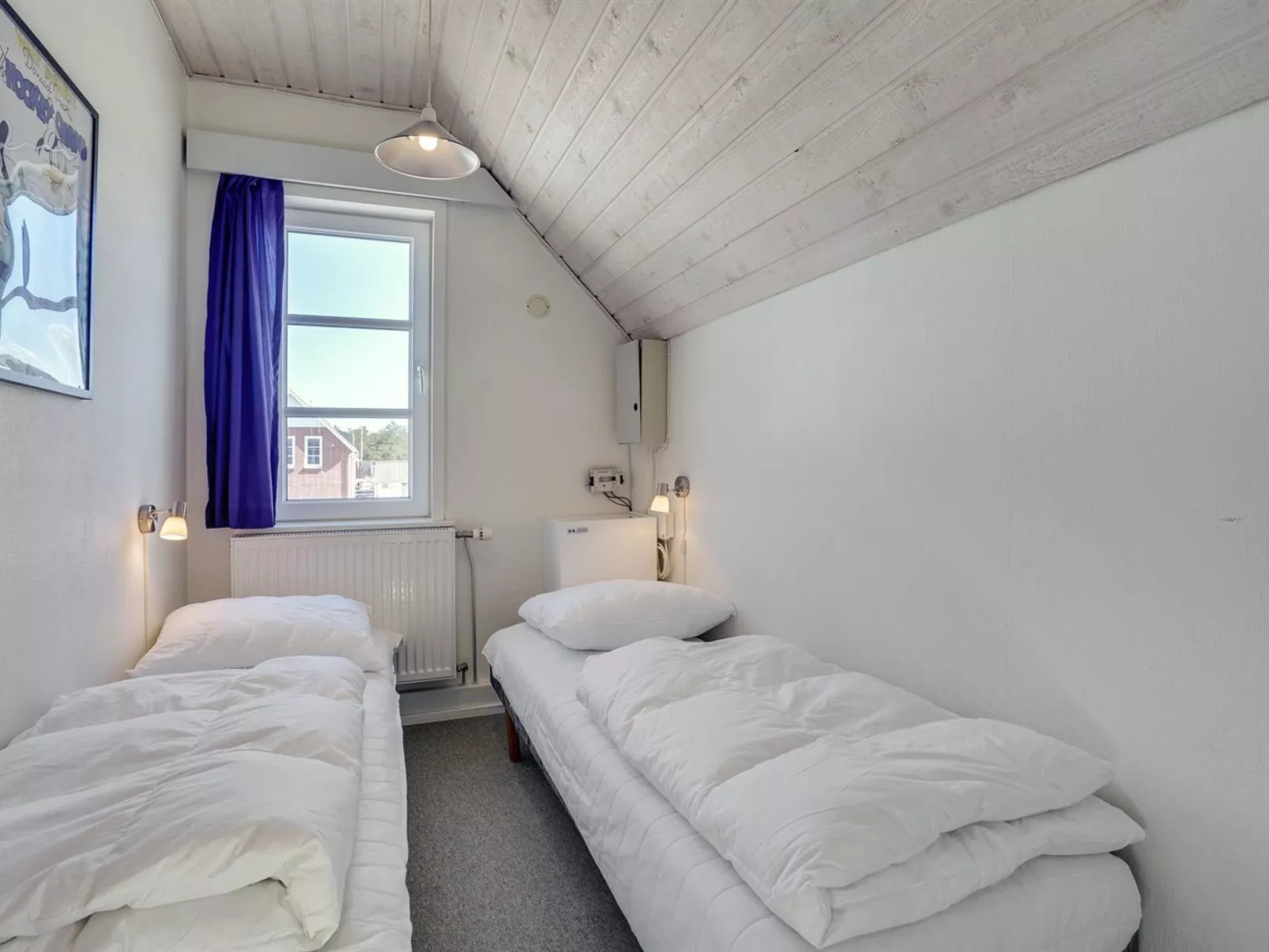 "Otto" - 2.3km from the sea-Inside