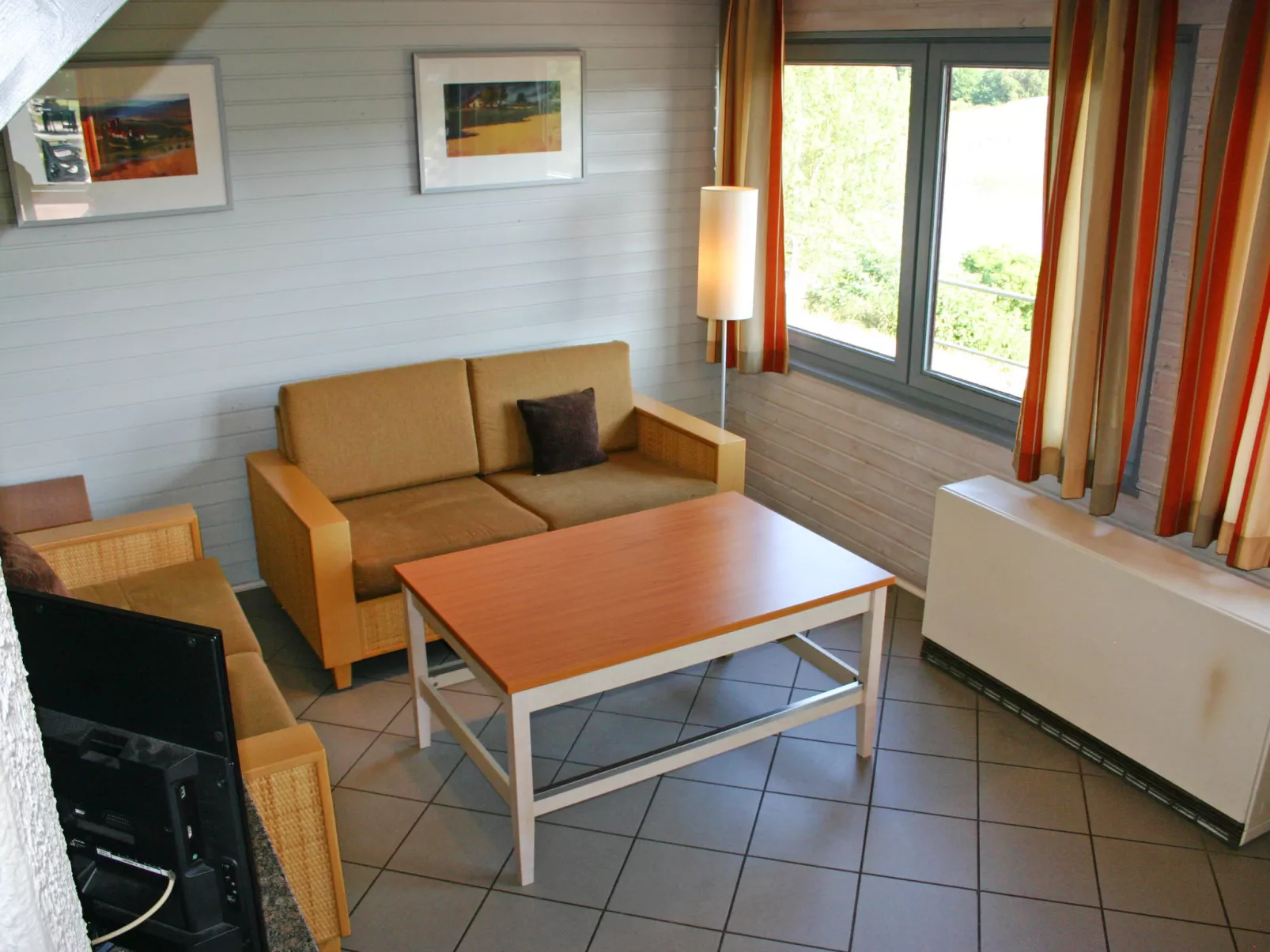 Dorf 1/Haus 14-Drinnen