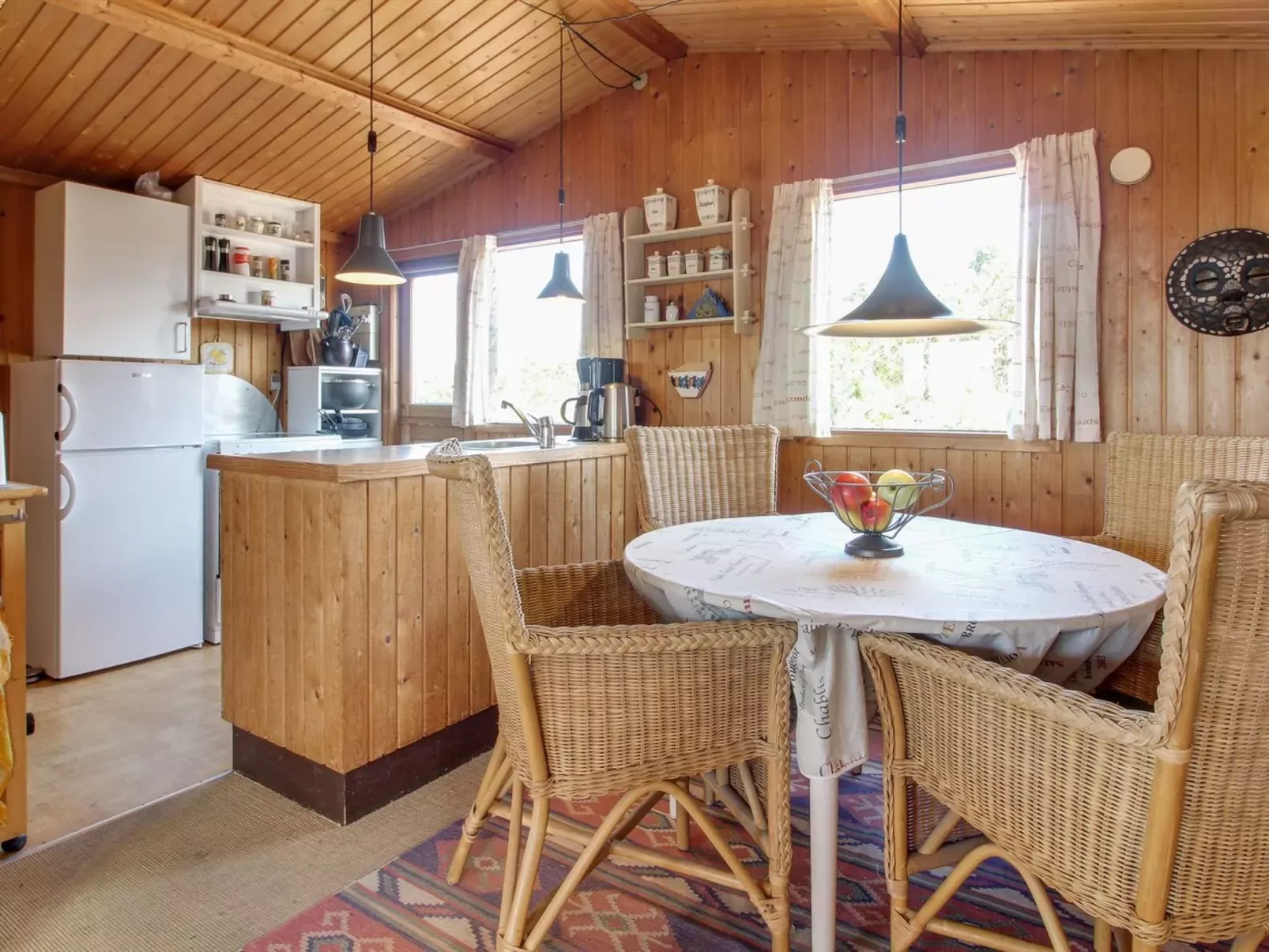 "Ami" - 200m from the sea-Inside
