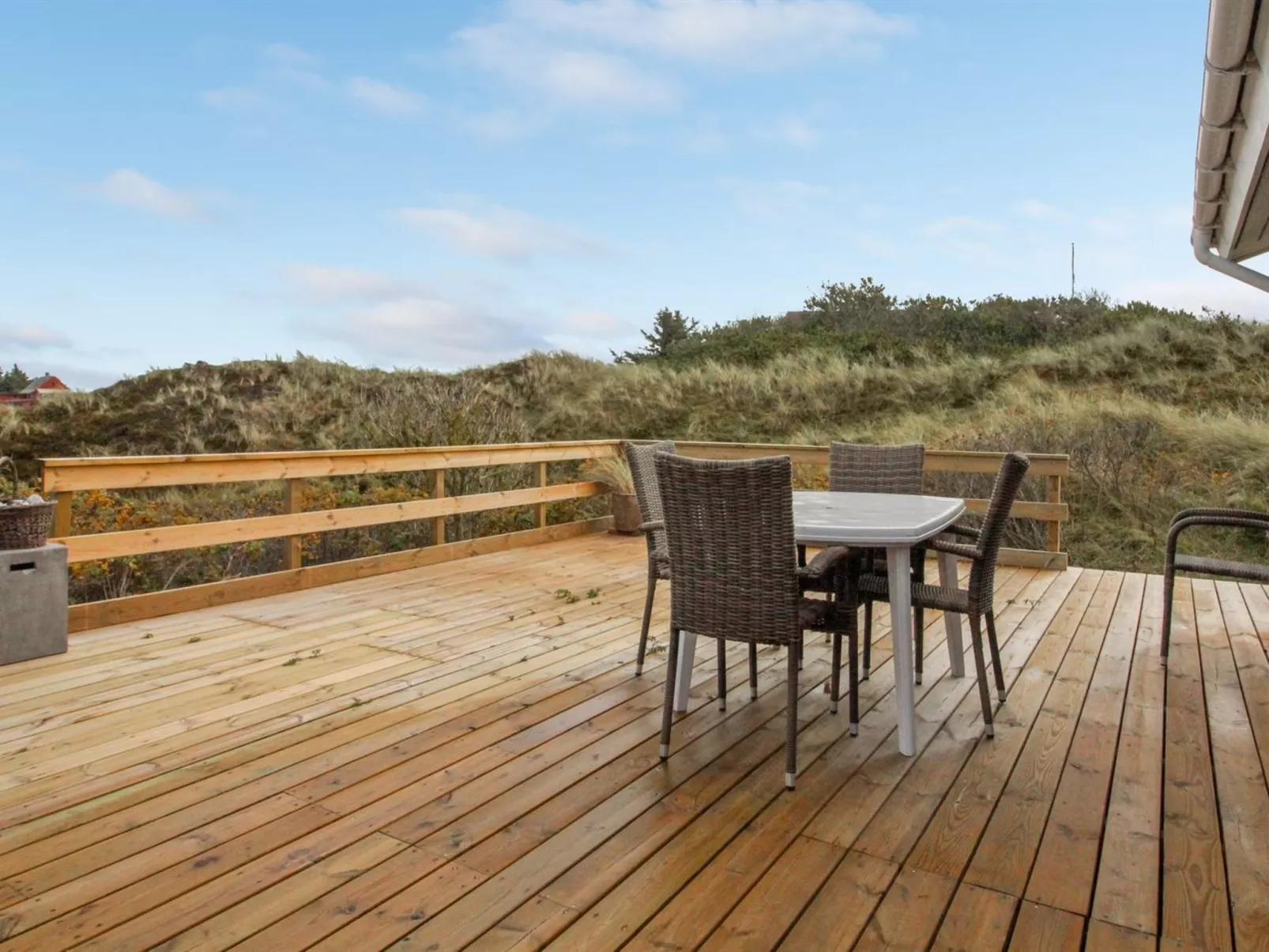 "Ami" - 200m from the sea-Outside