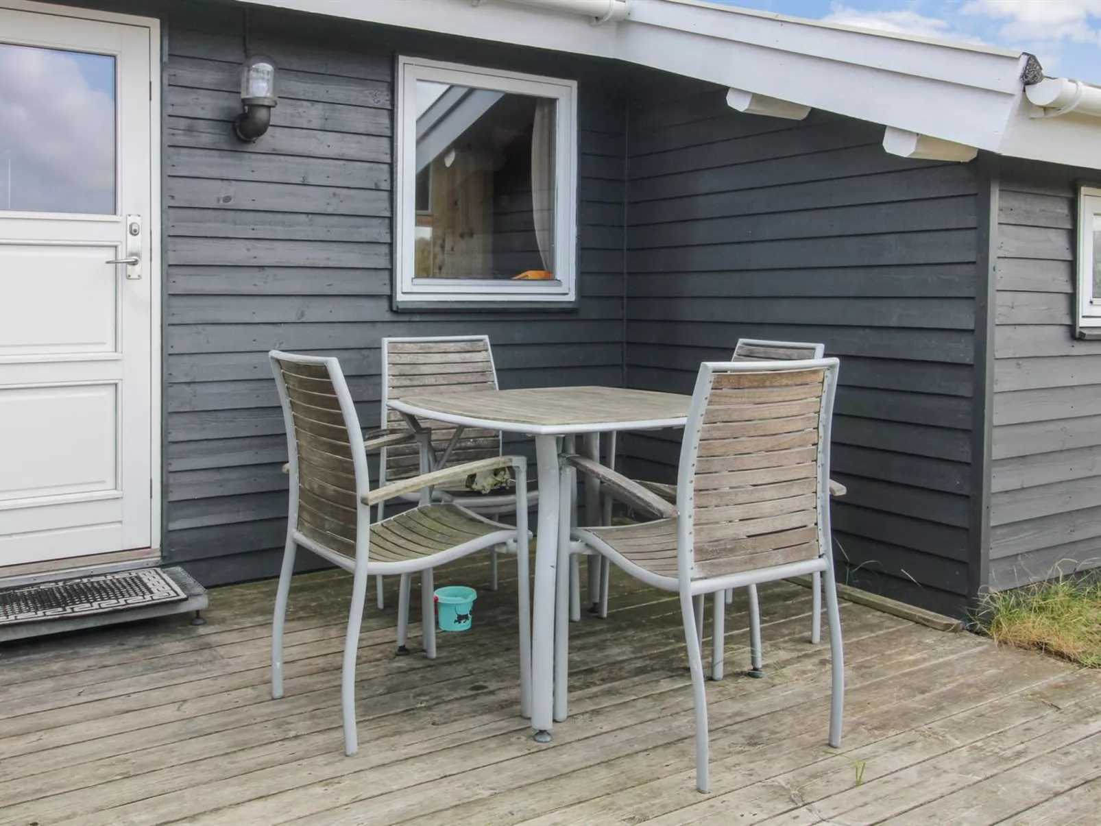 "Ami" - 200m from the sea-Outside