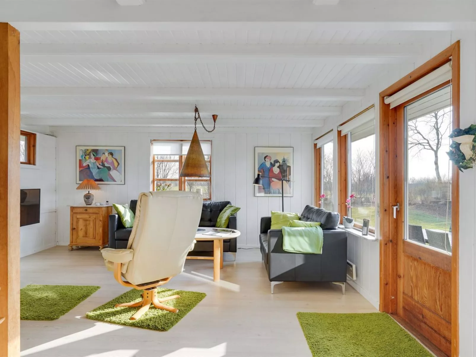 "Jaike" - 350m from the sea-Inside
