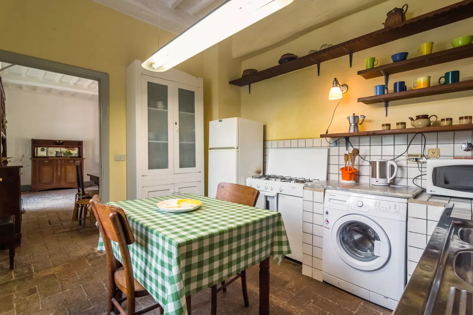 Casa La Fioraia-Kitchen