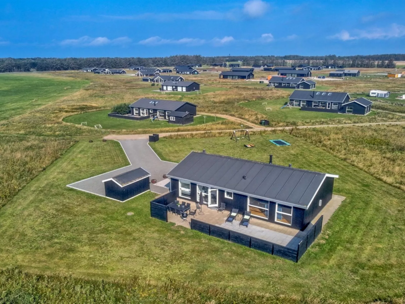 "Siger" - 1.6km from the sea-Outside