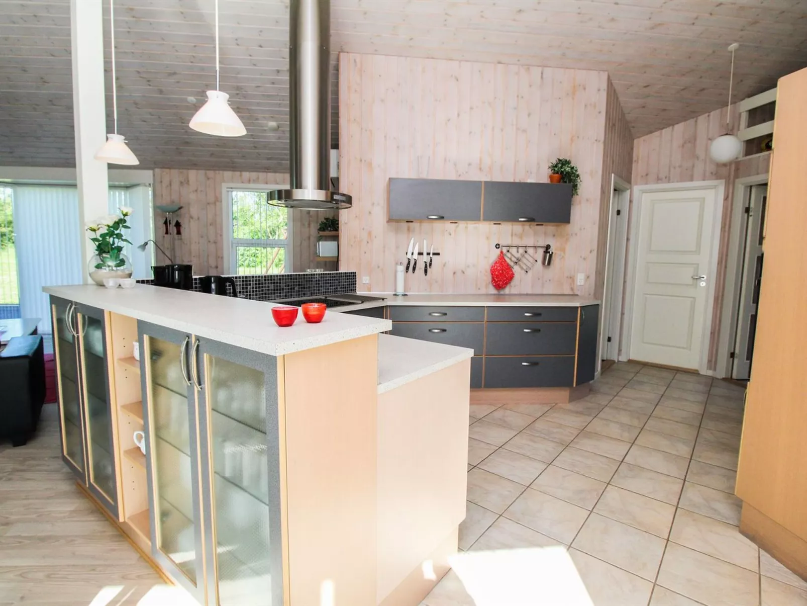 "Beeke" - 1.4km from the sea-Inside