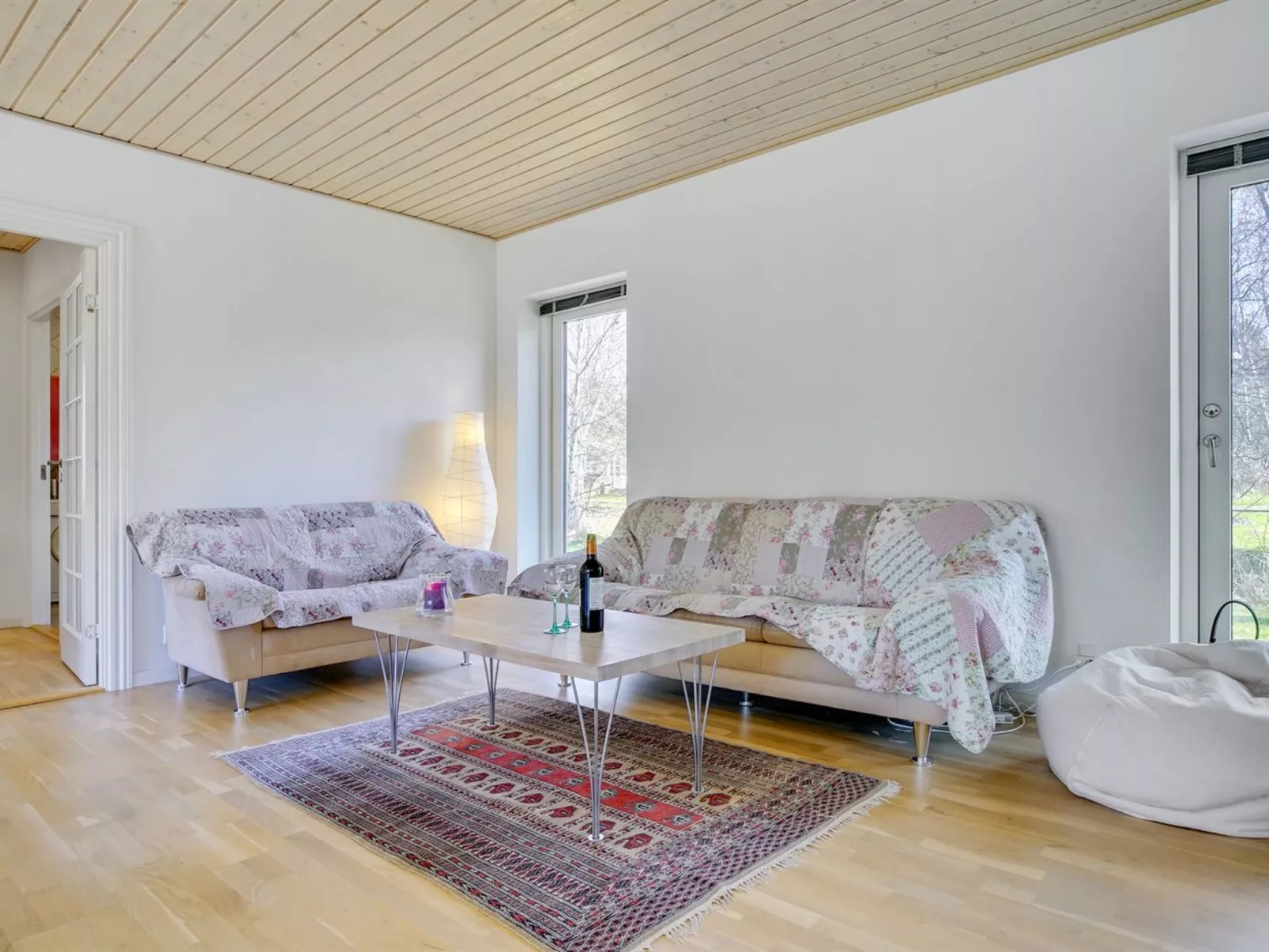 "Pietari" - 1.2km from the sea-Drinnen