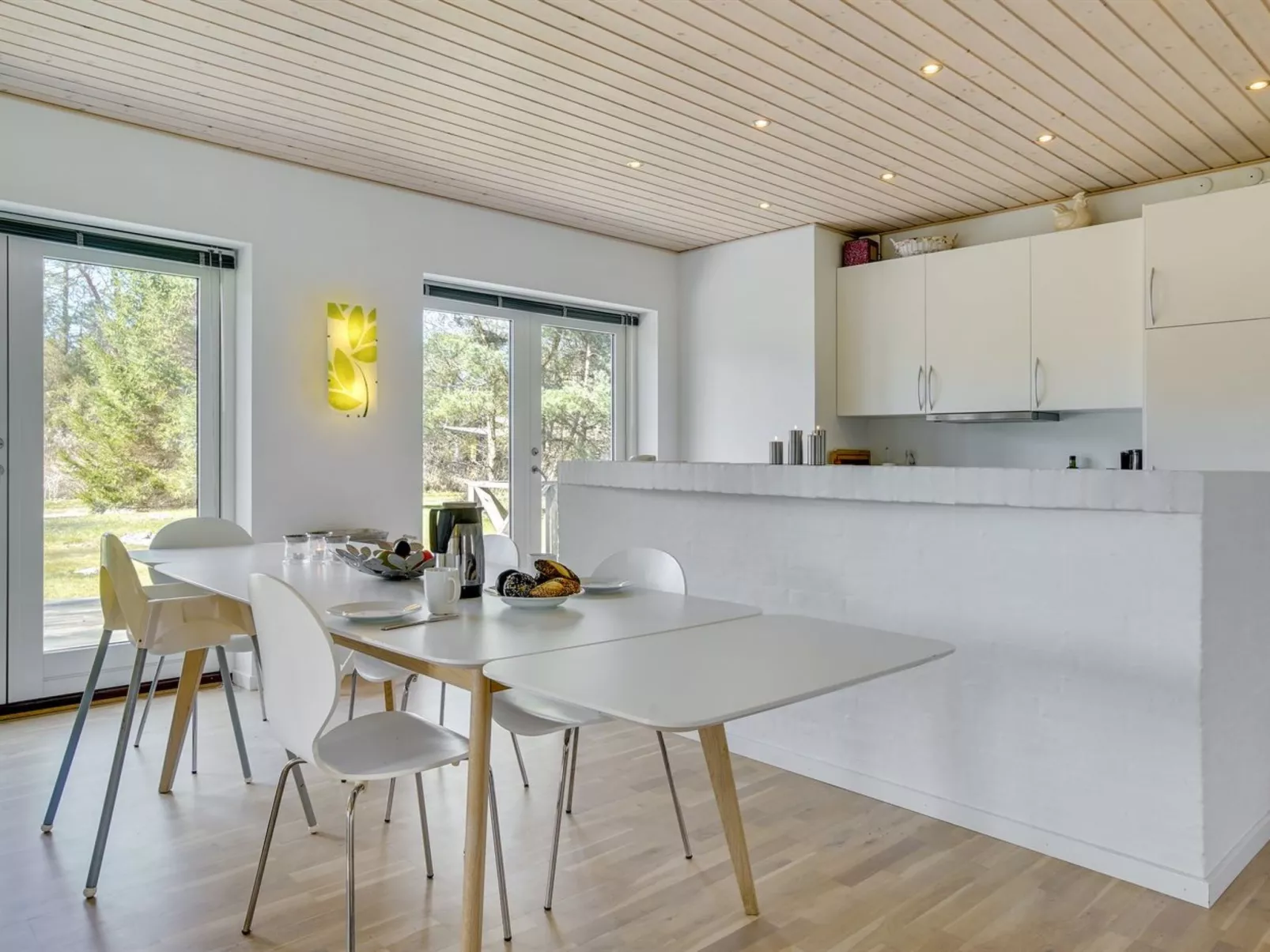 "Pietari" - 1.2km from the sea-Drinnen