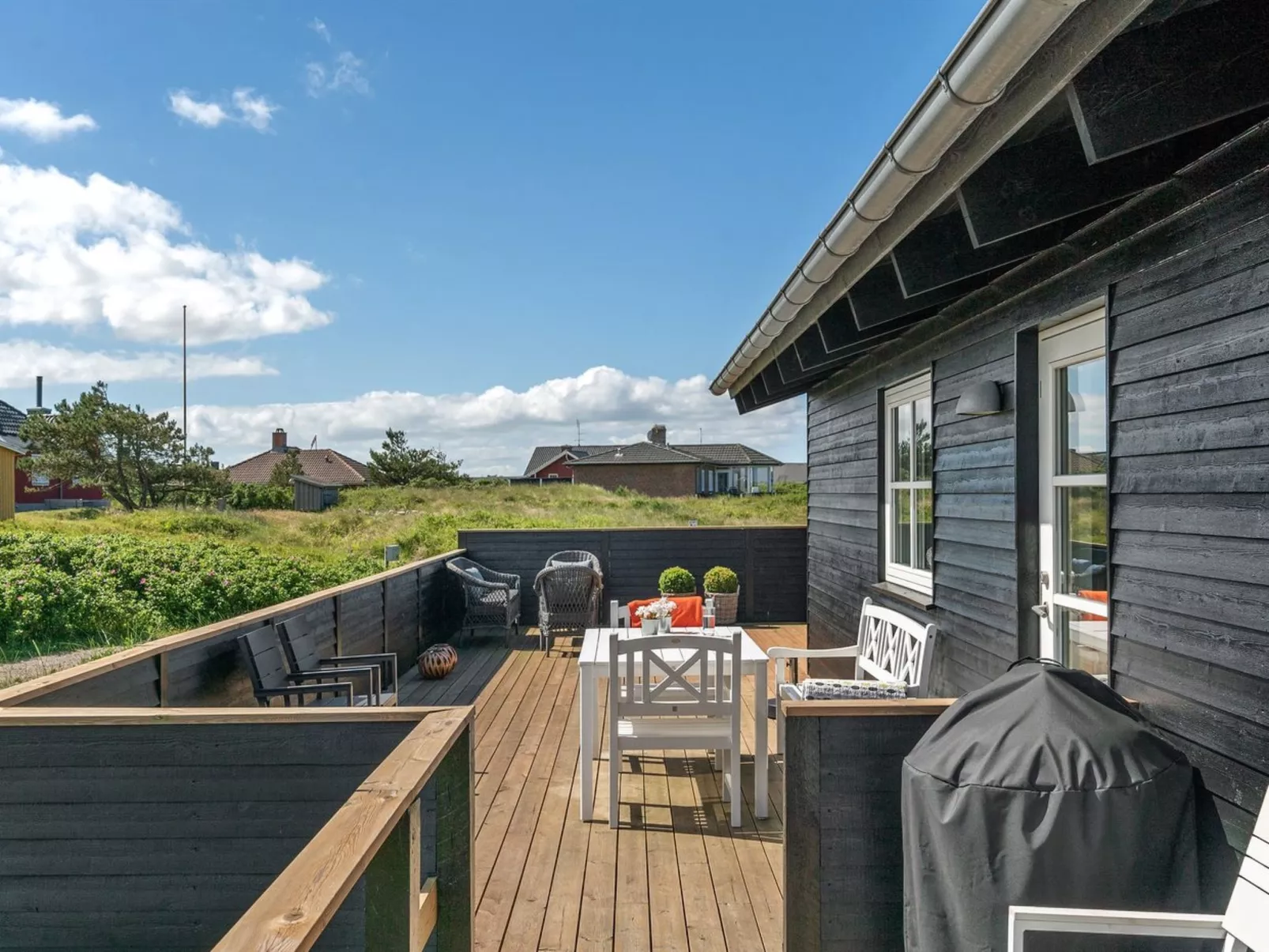 "Ortwin" - 300m from the sea-Outside