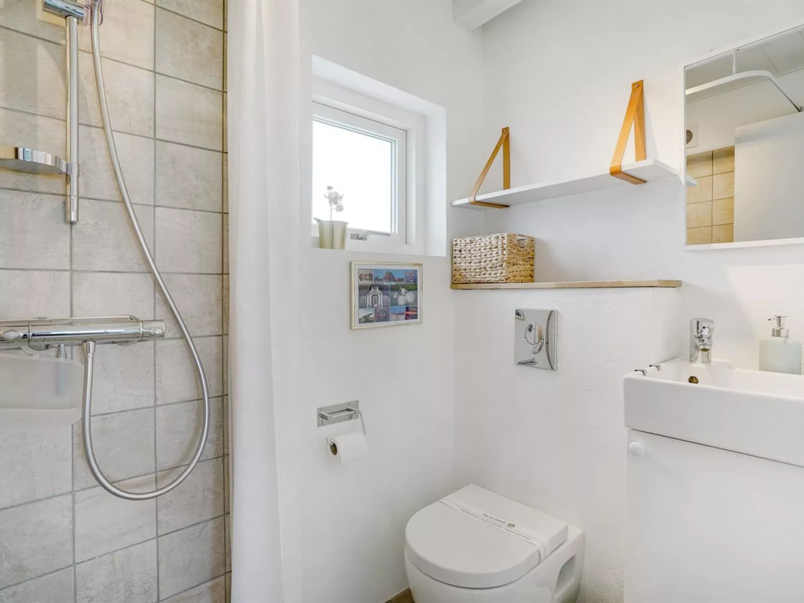 "Ortwin" - 300m from the sea-Inside