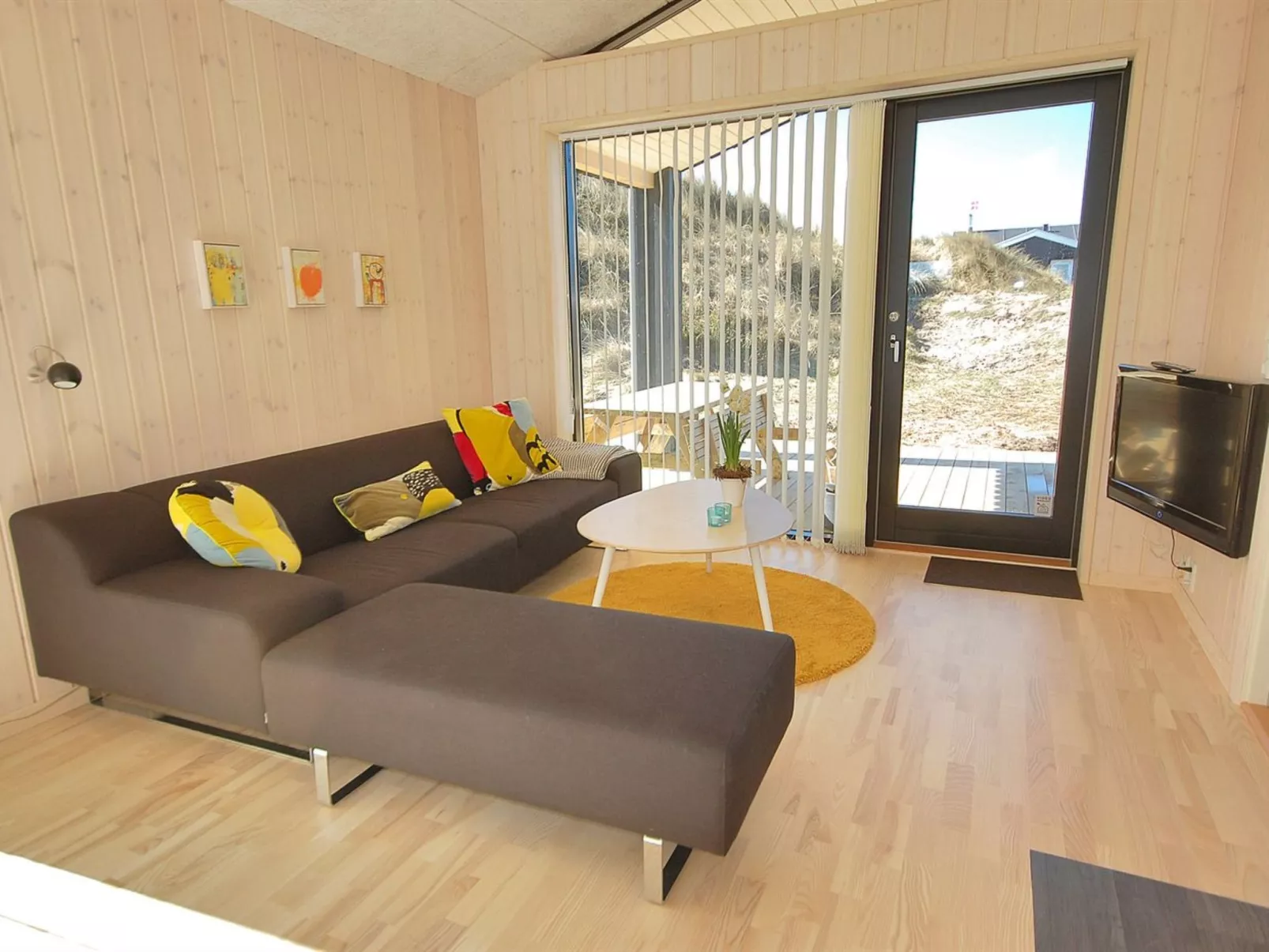 "Mikkel" - 300m from the sea-Inside