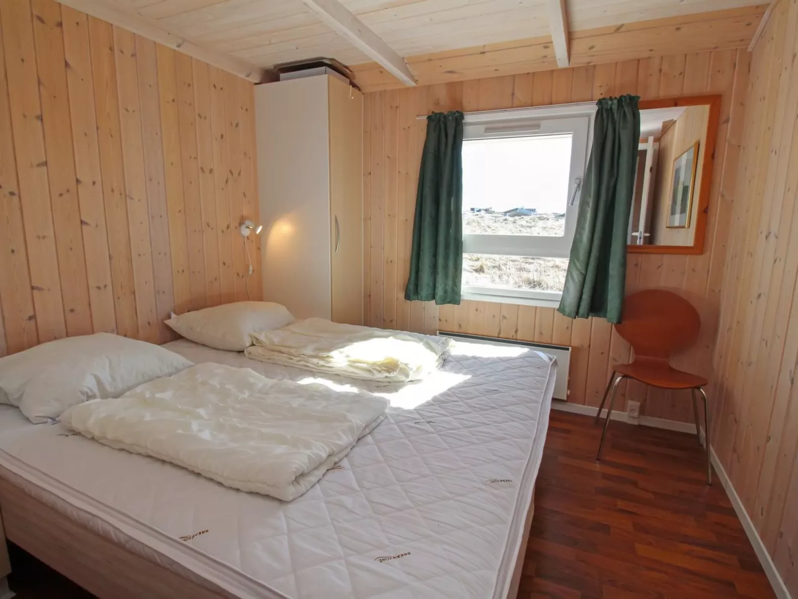 "Katla" - 400m from the sea-Inside