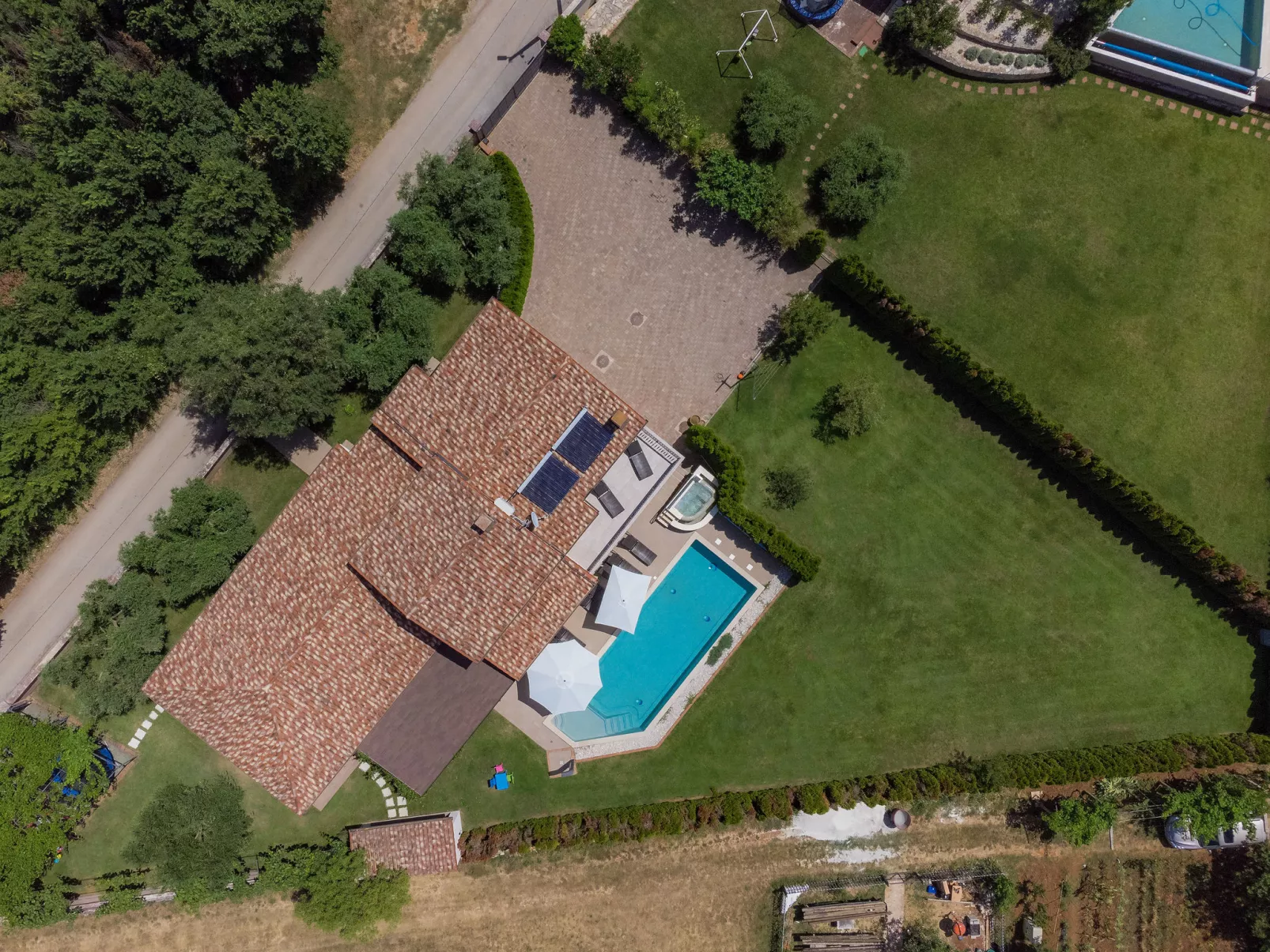 Villa Vela-Draußen