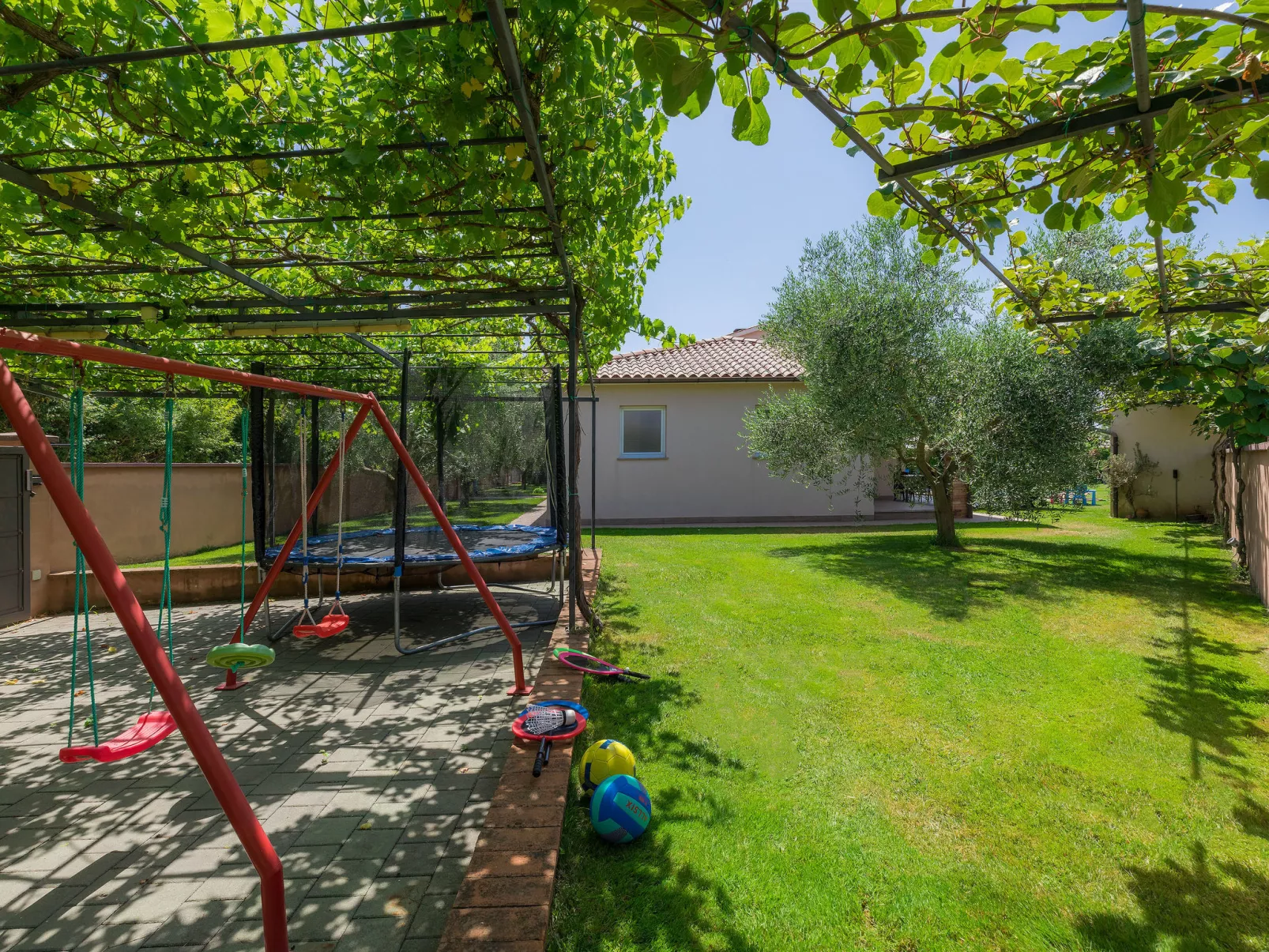 Villa Vela-Draußen