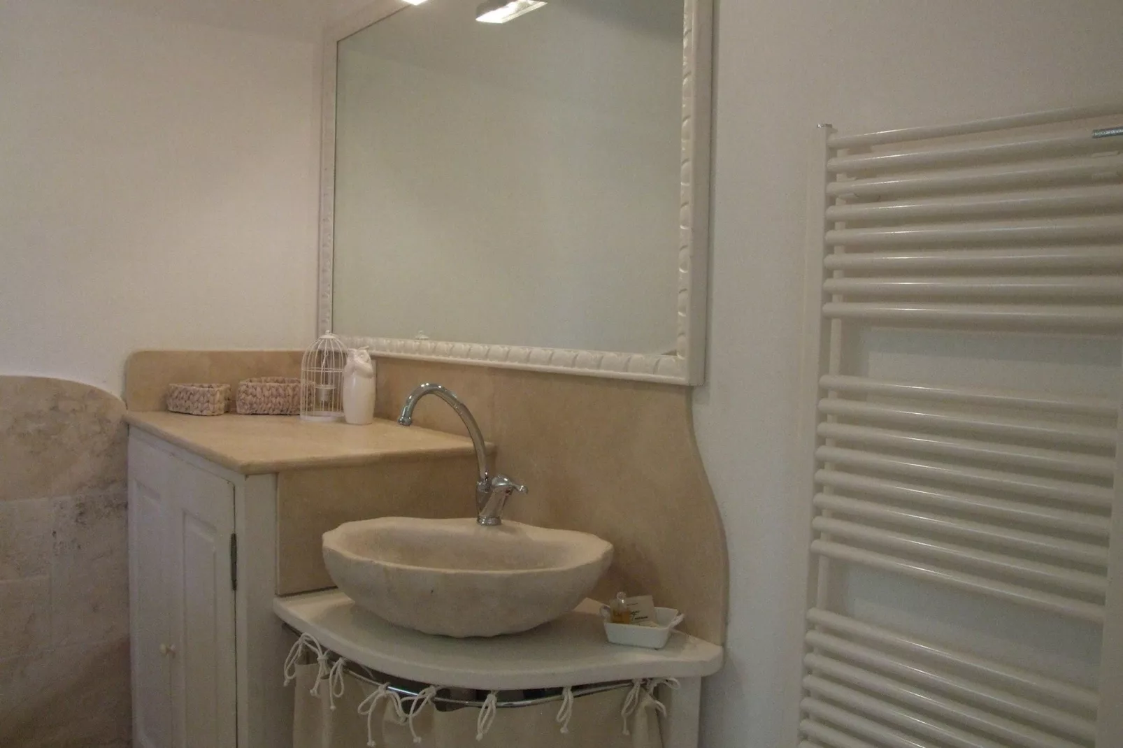 Pineta Iris-Bathroom