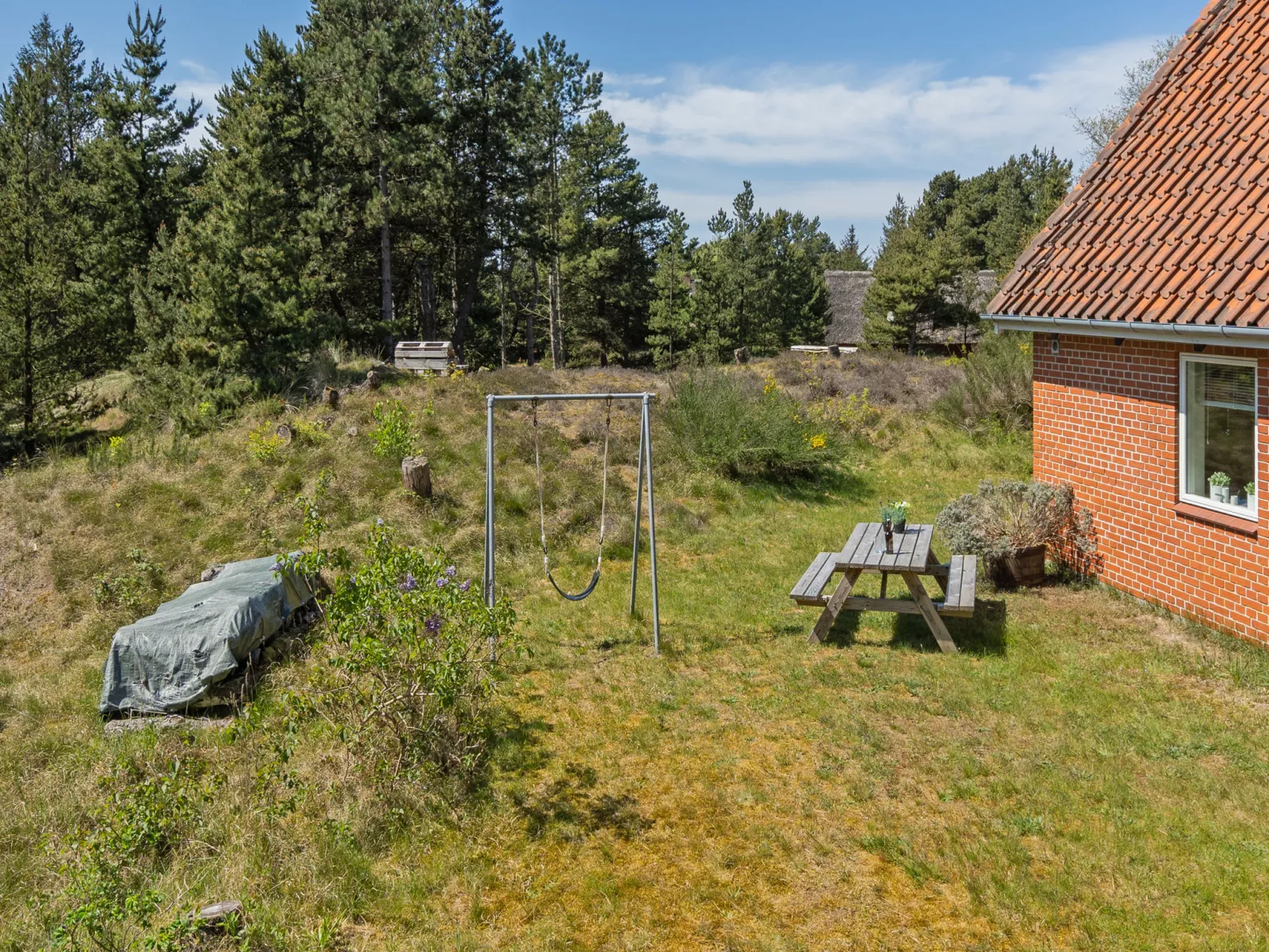"Ridir" - 3.5km from the sea-Inside