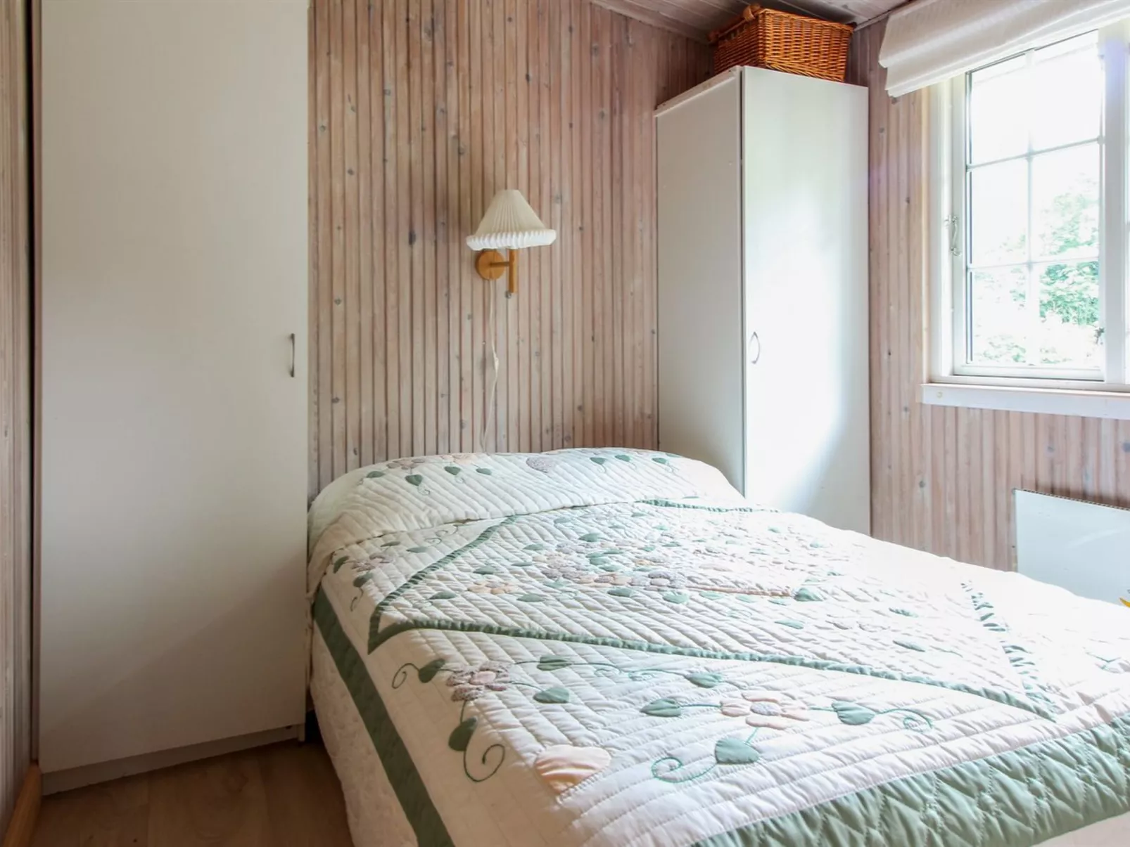"Tineke" - 200m from the sea-Inside