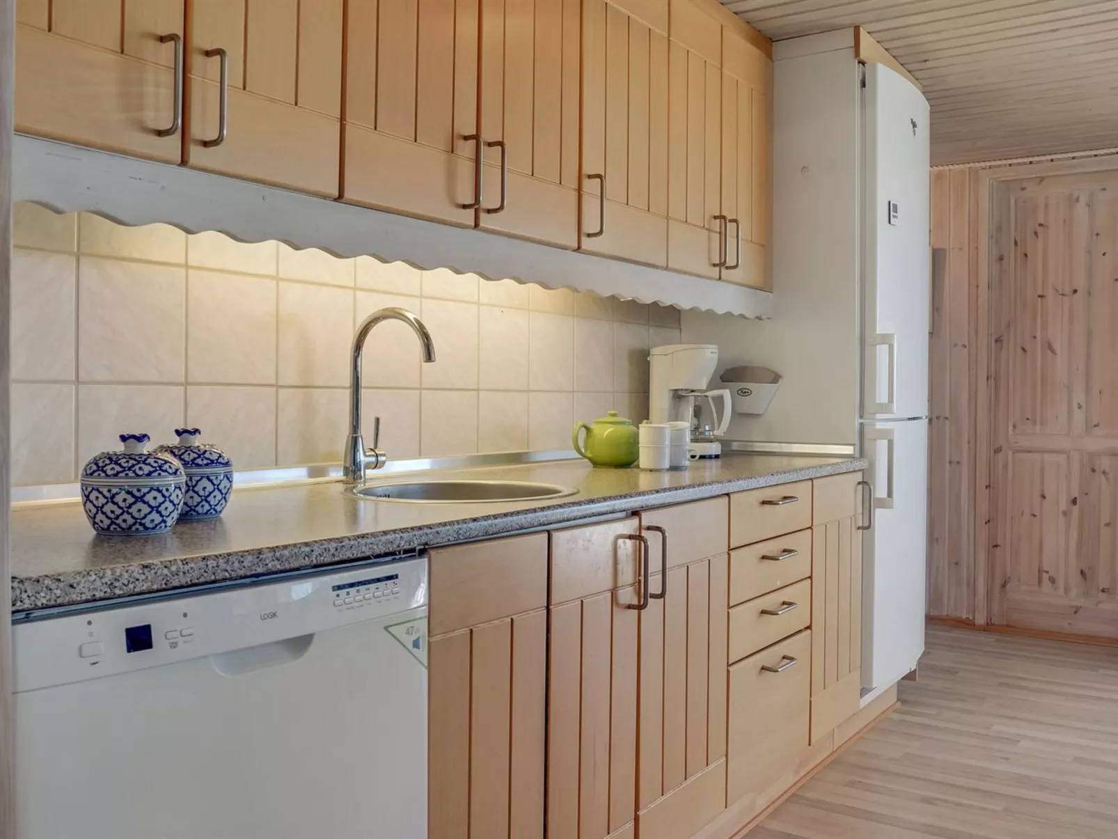 "Raadengaard" - 400m from the sea-Inside