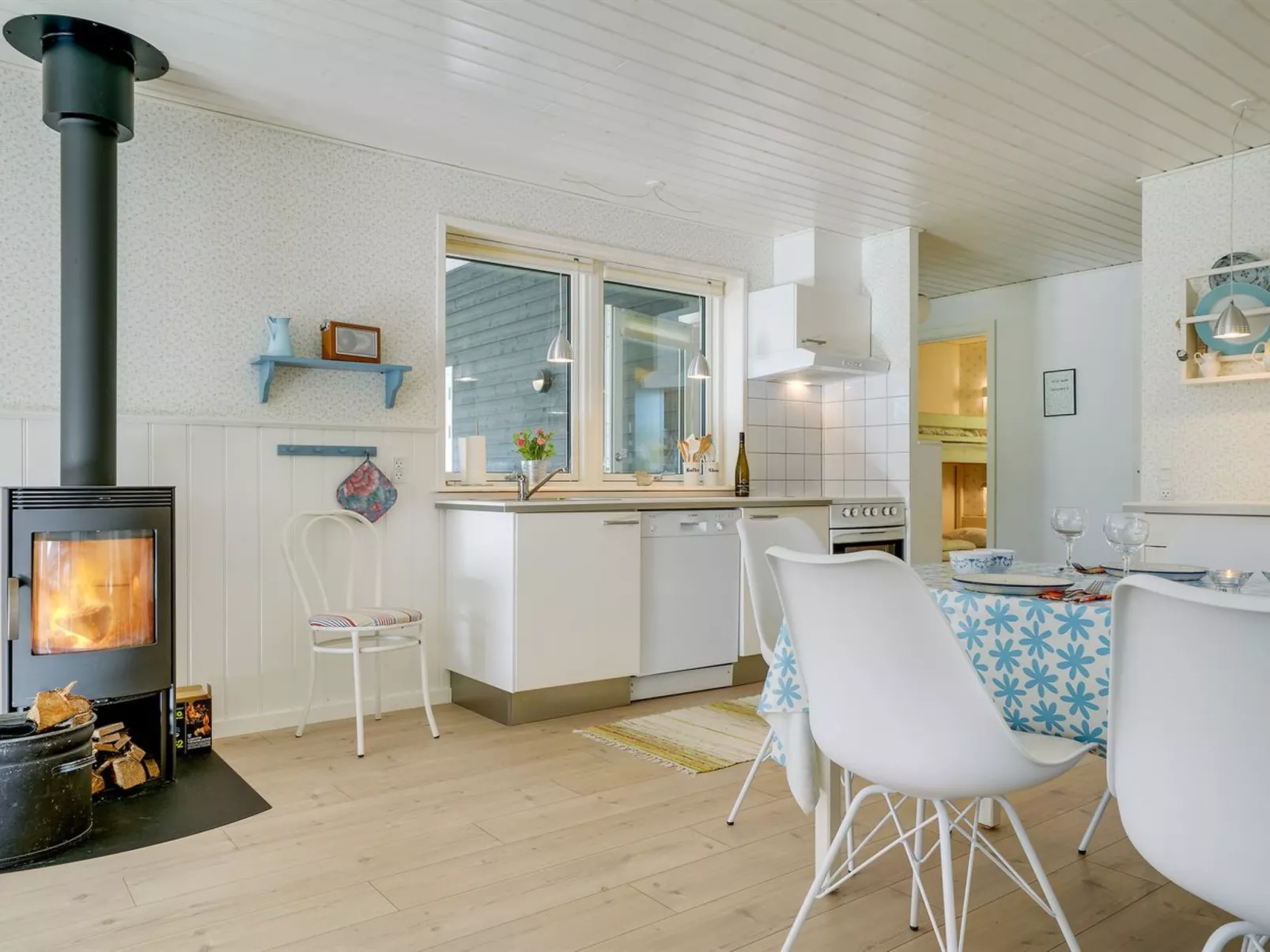 "Asla" - 400m from the sea-Inside