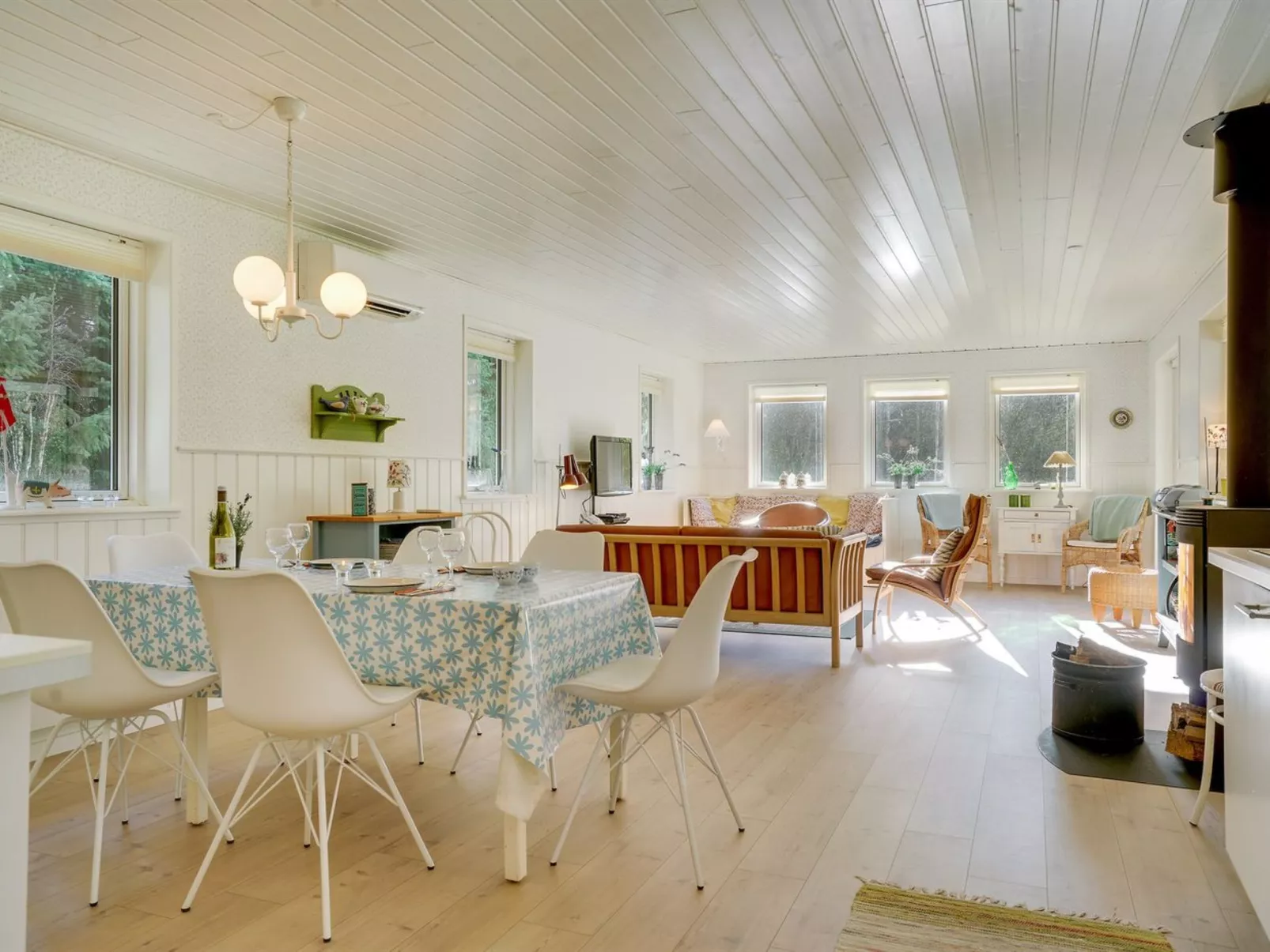 "Asla" - 400m from the sea-Inside