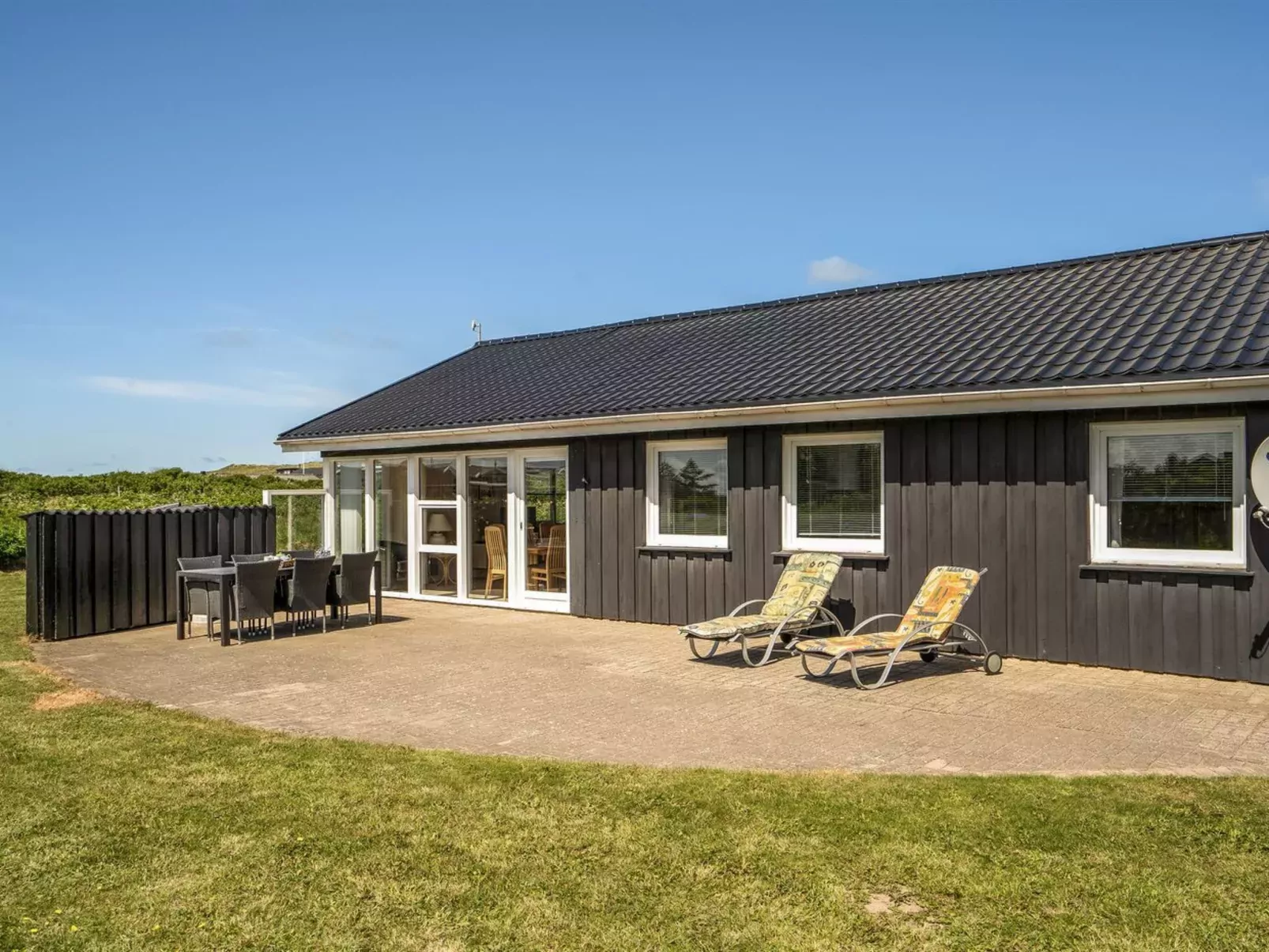 "Raadengaard" - 400m from the sea-Outside