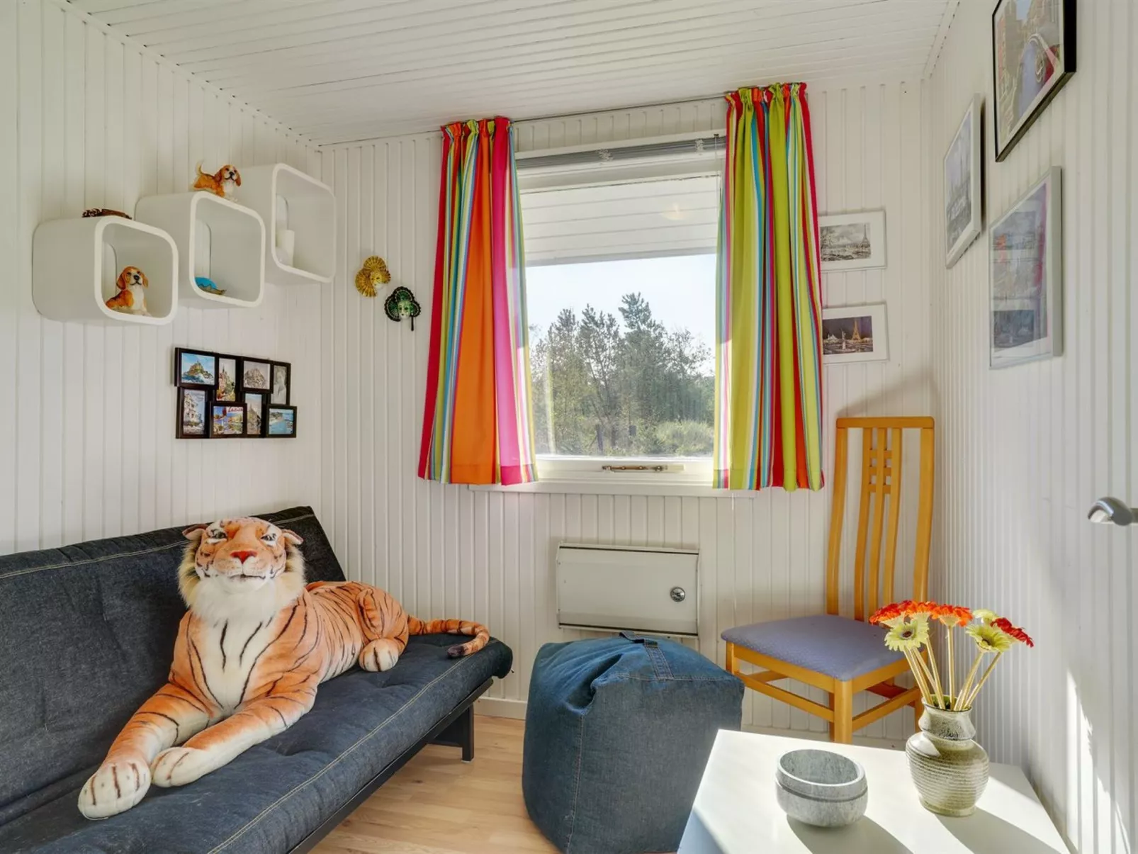 "Dorith" - 100m from the sea-Inside
