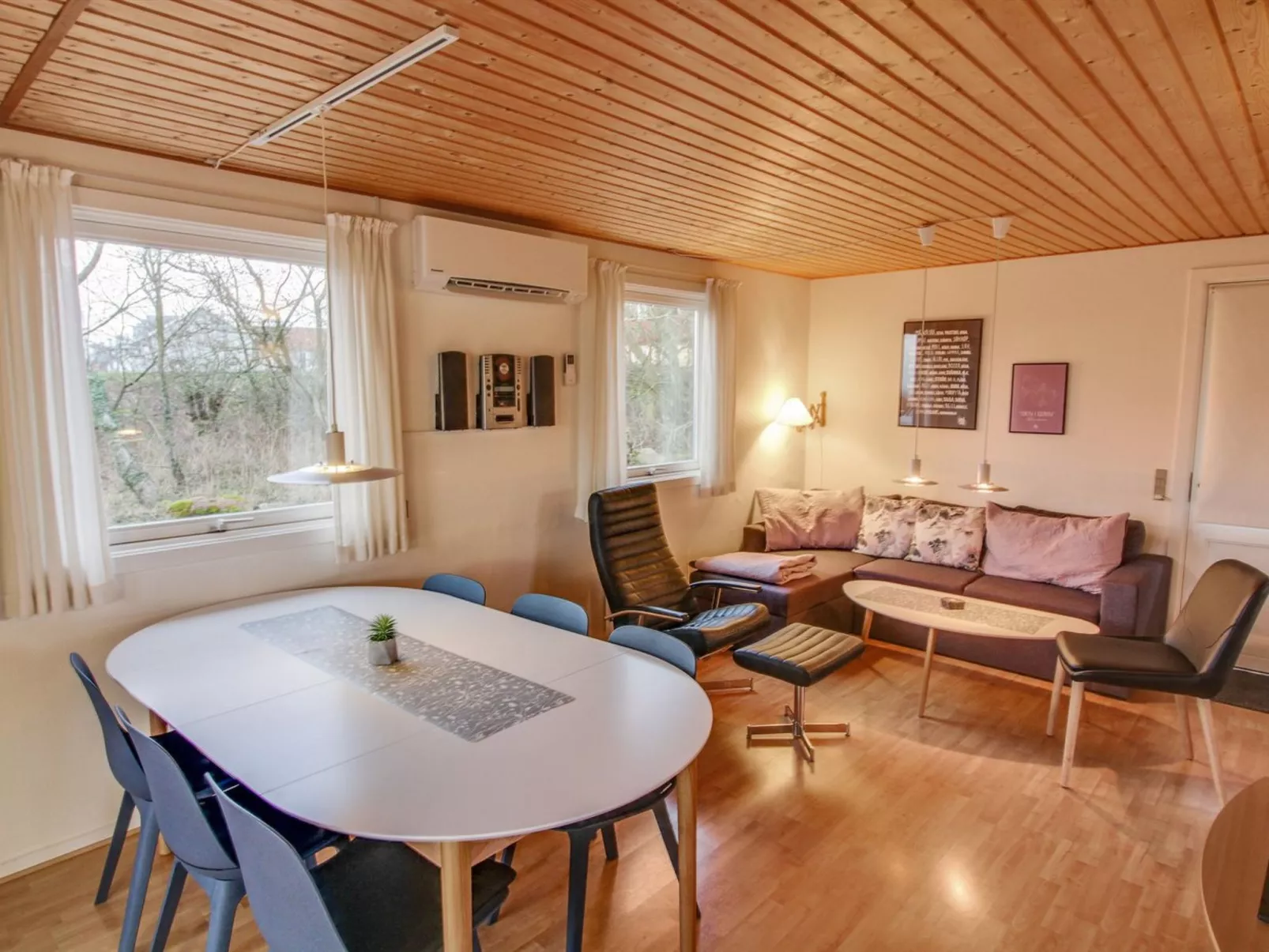"Ebertina" - 500m from the sea-Inside
