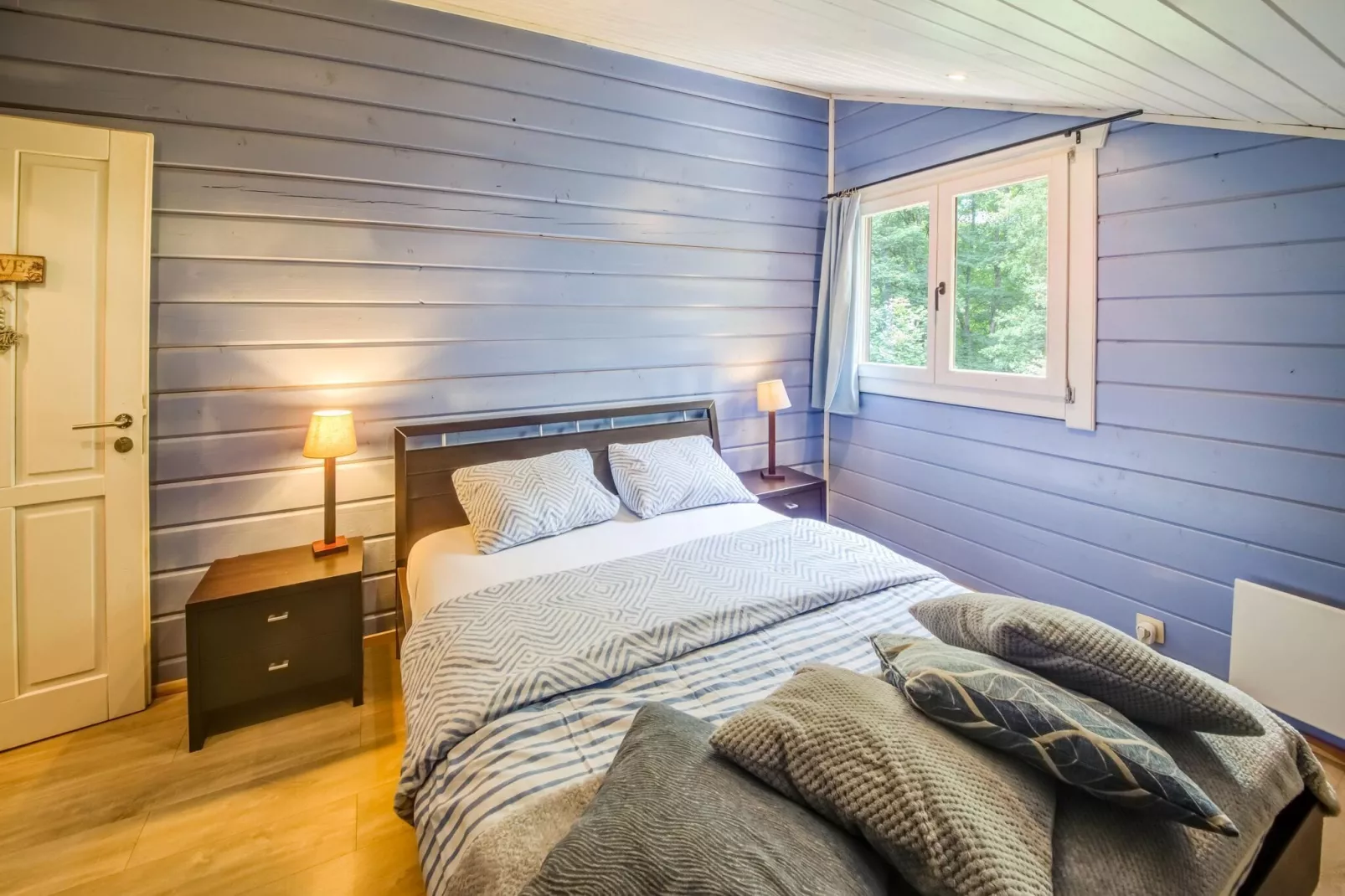 La Coccinelle-Bedroom