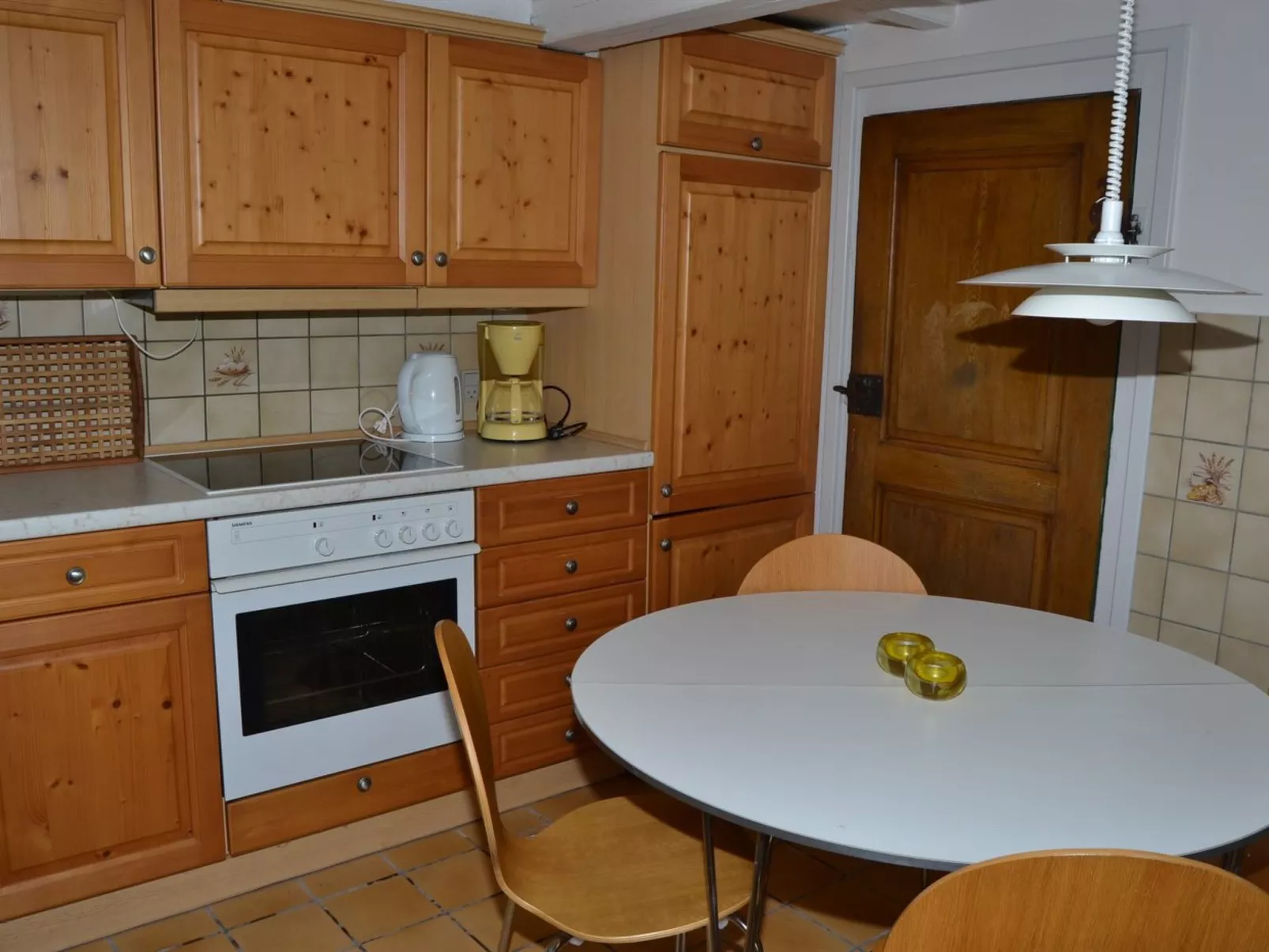 "Botmund" - 3.6km from the sea-Inside