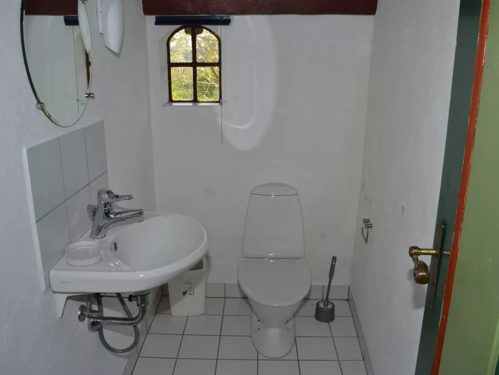 "Botmund" - 3.6km from the sea-Inside