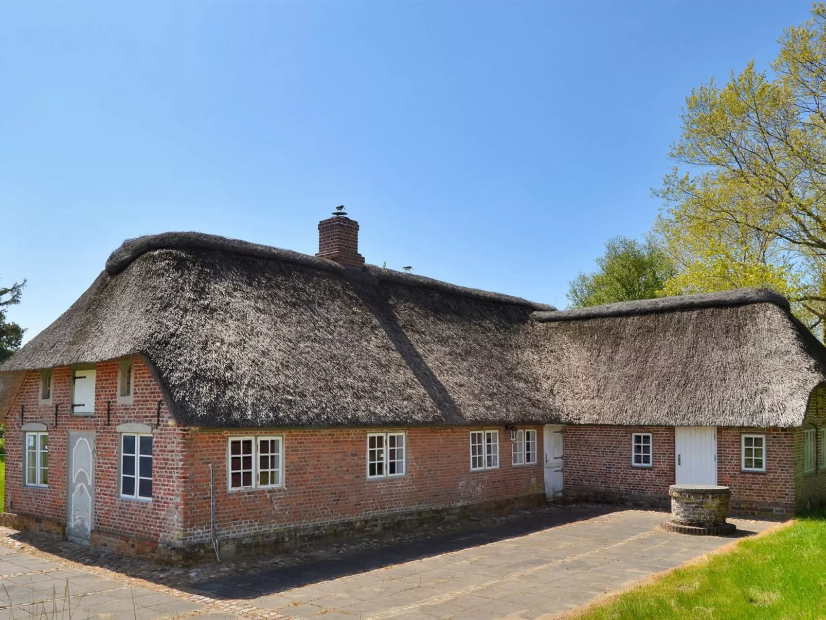"Botmund" - 3.6km from the sea-Outside
