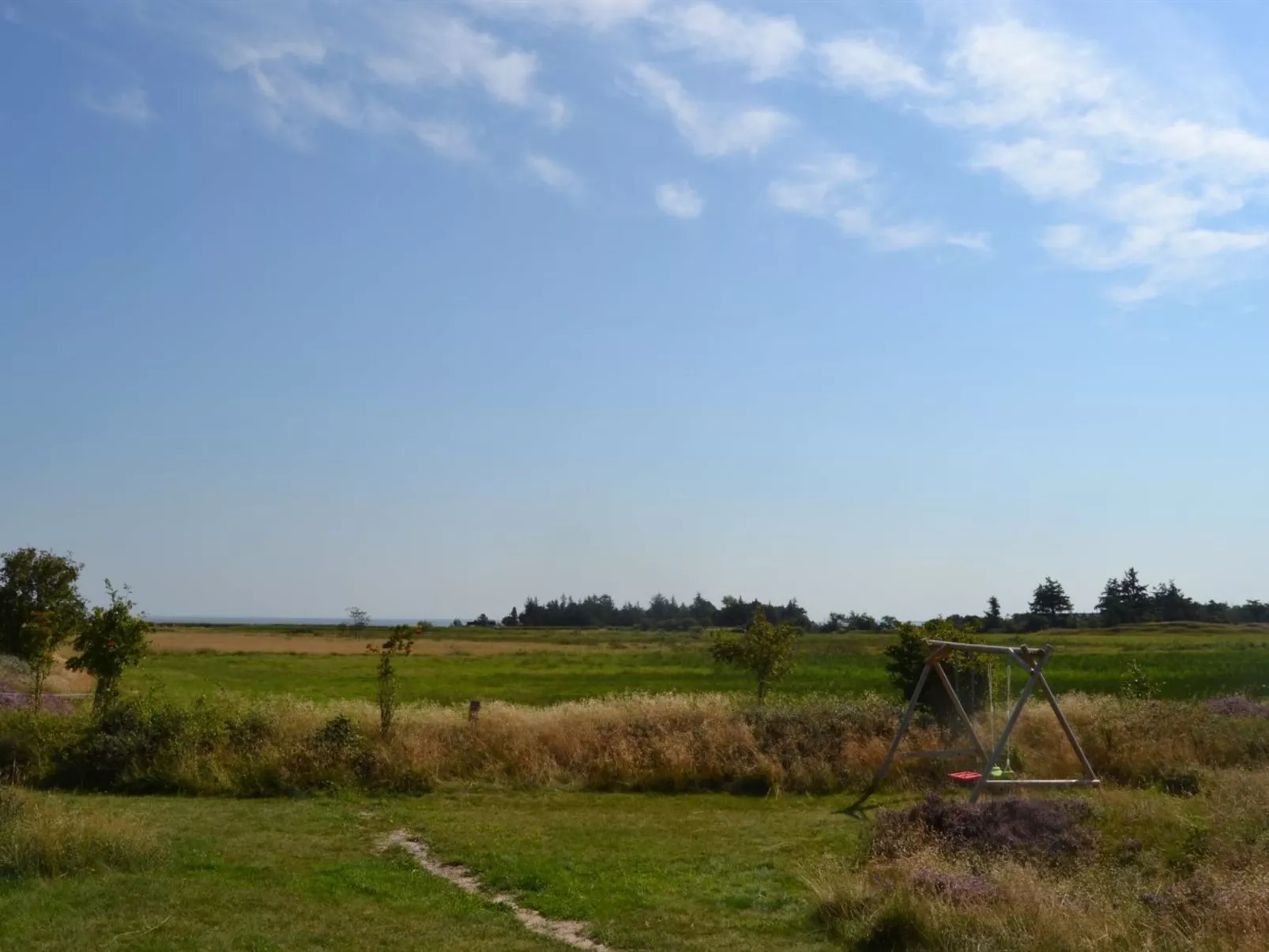 "Clare" - 4km from the sea-Outside
