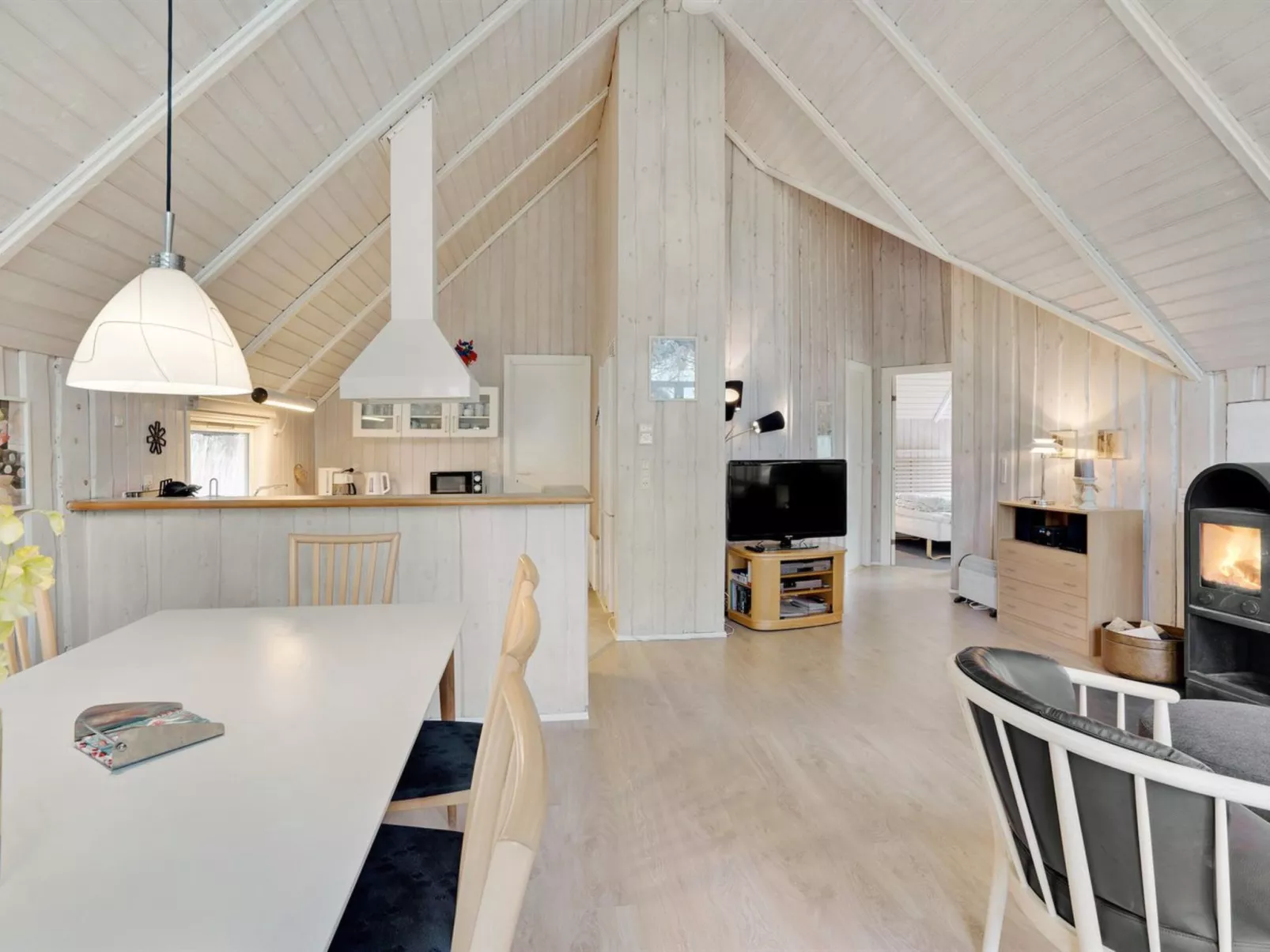 "Almina" - 1km from the sea-Inside