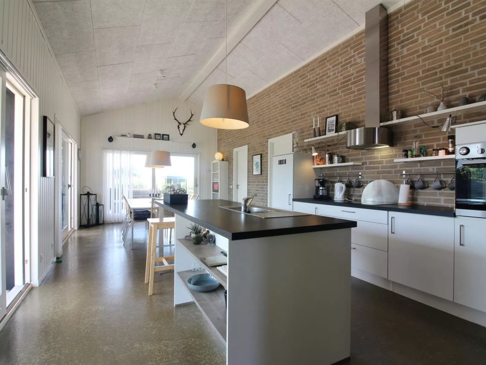 "Franki" - 375m from the sea-Inside