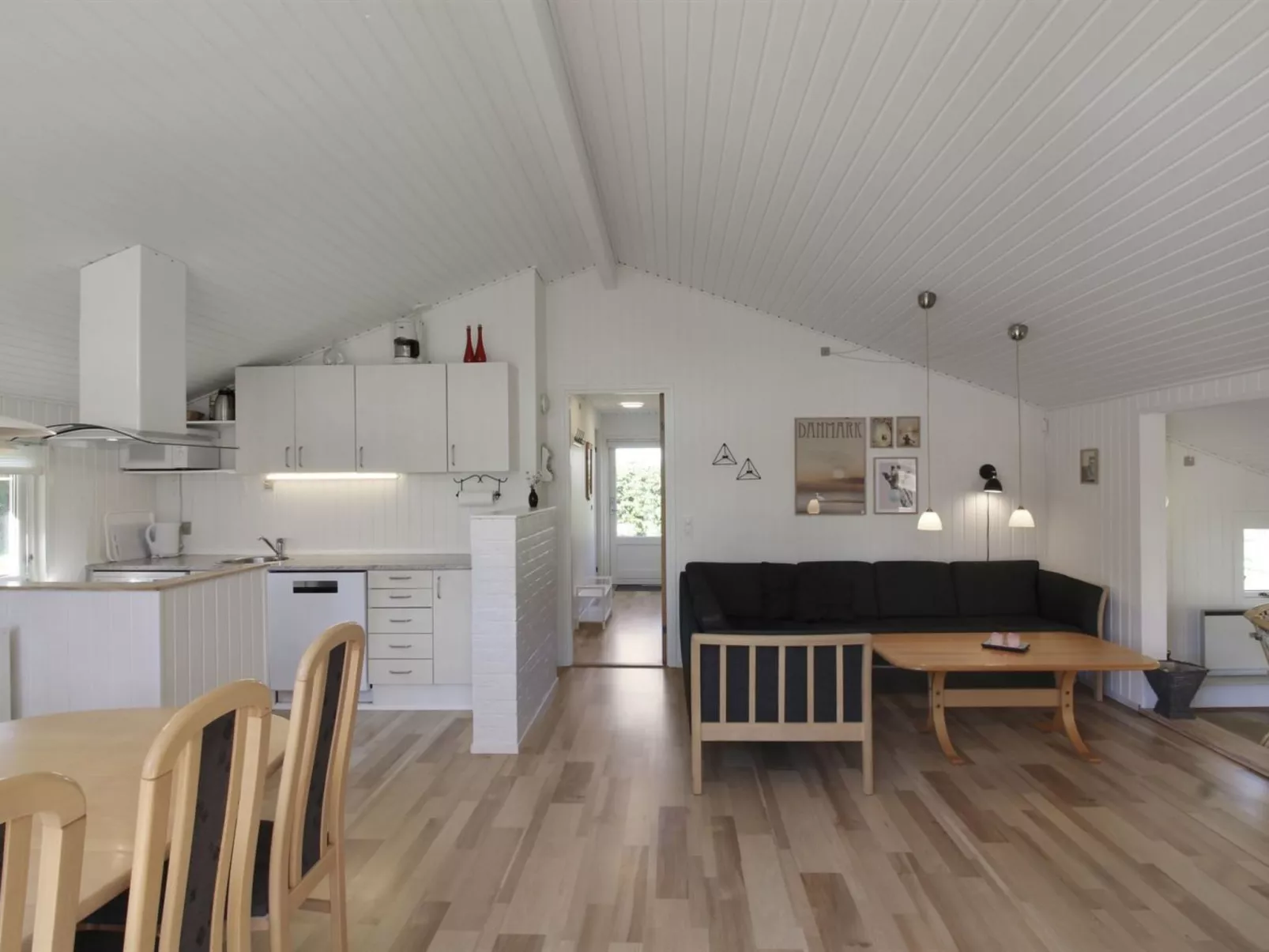 "Eden" - 800m from the sea-Inside