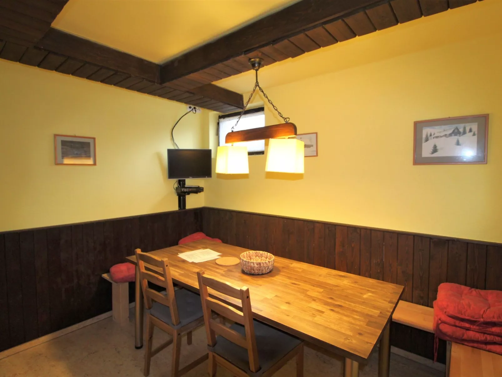 Harrachov 387-Inside