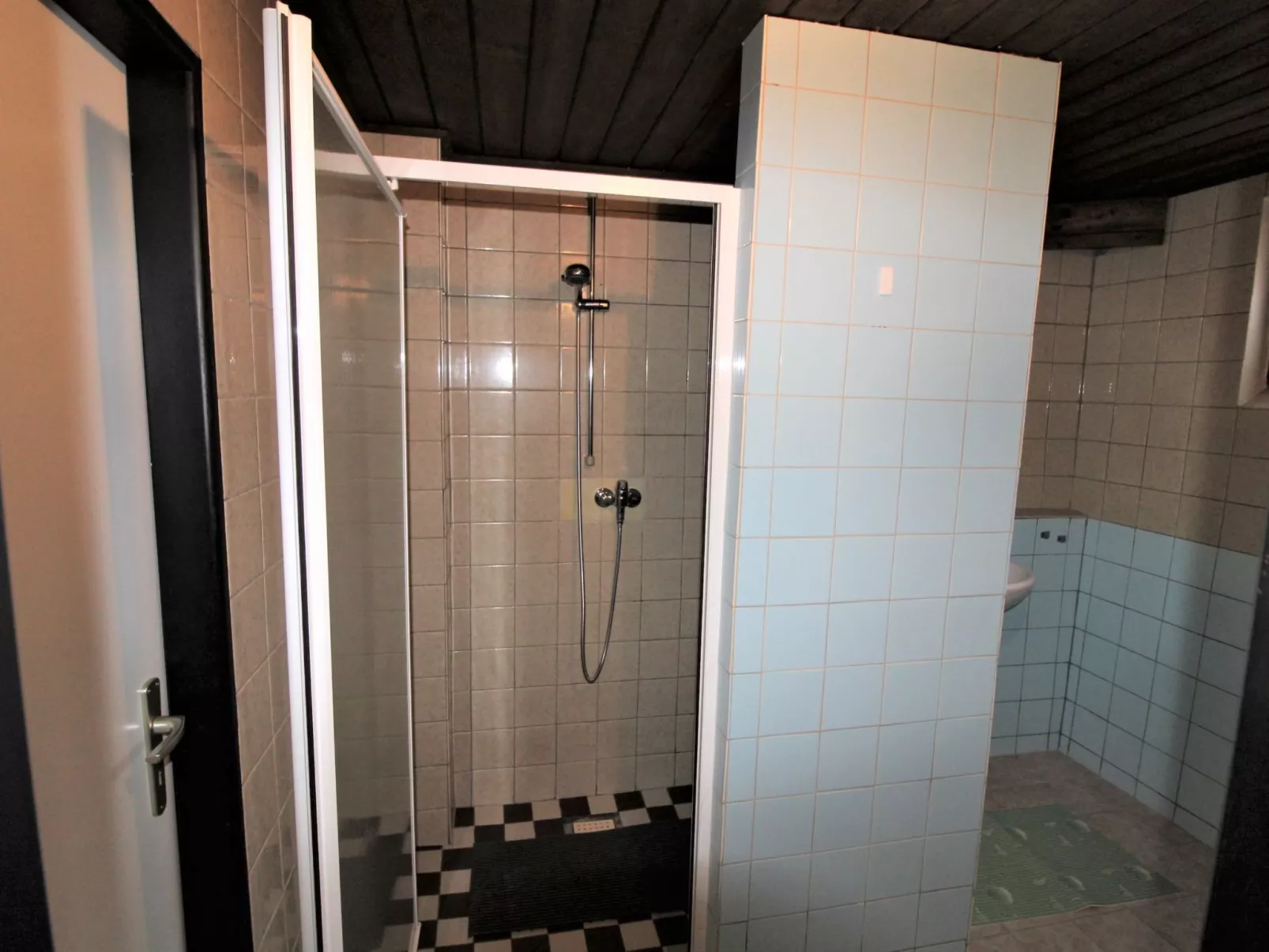 Harrachov 387-Inside