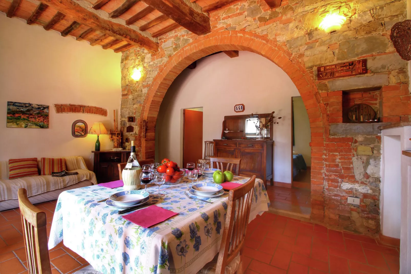 Casa Ginepro-Dining room