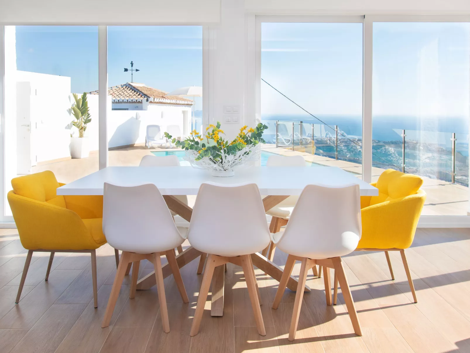 Mediterraneo-Inside