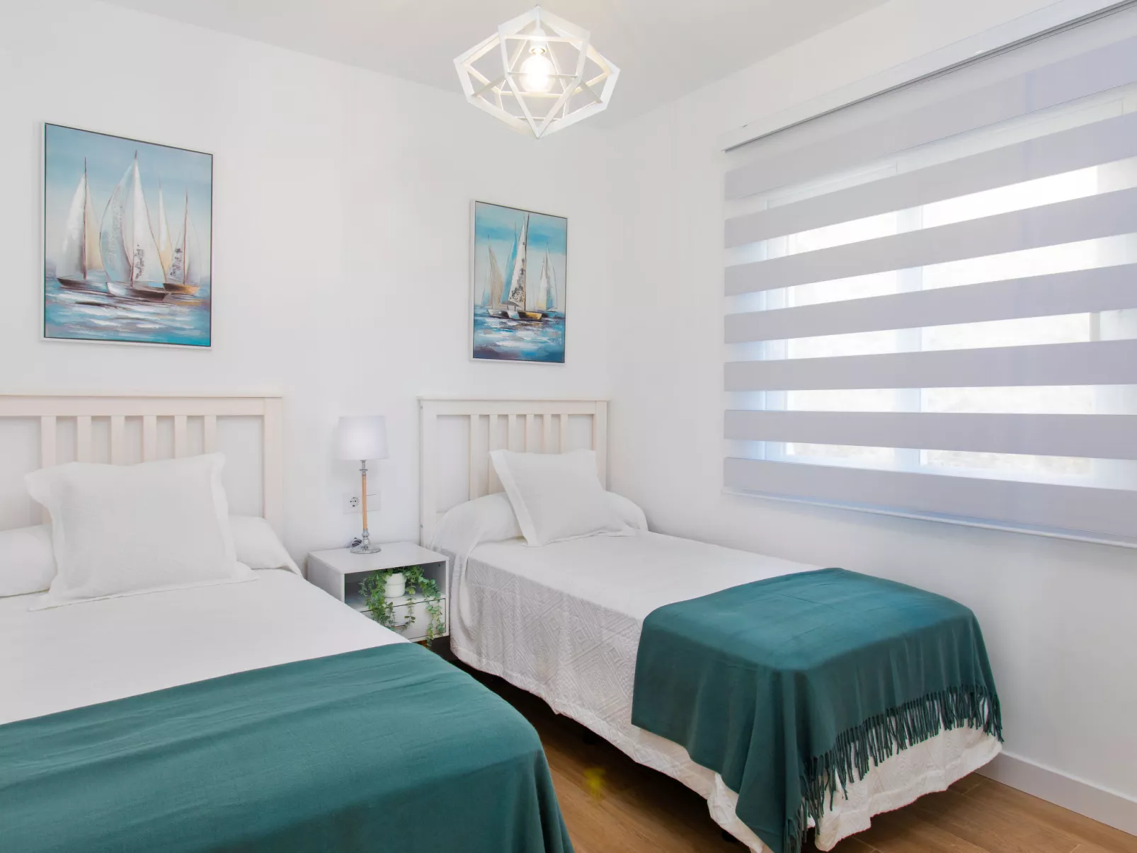 Mediterraneo-Inside